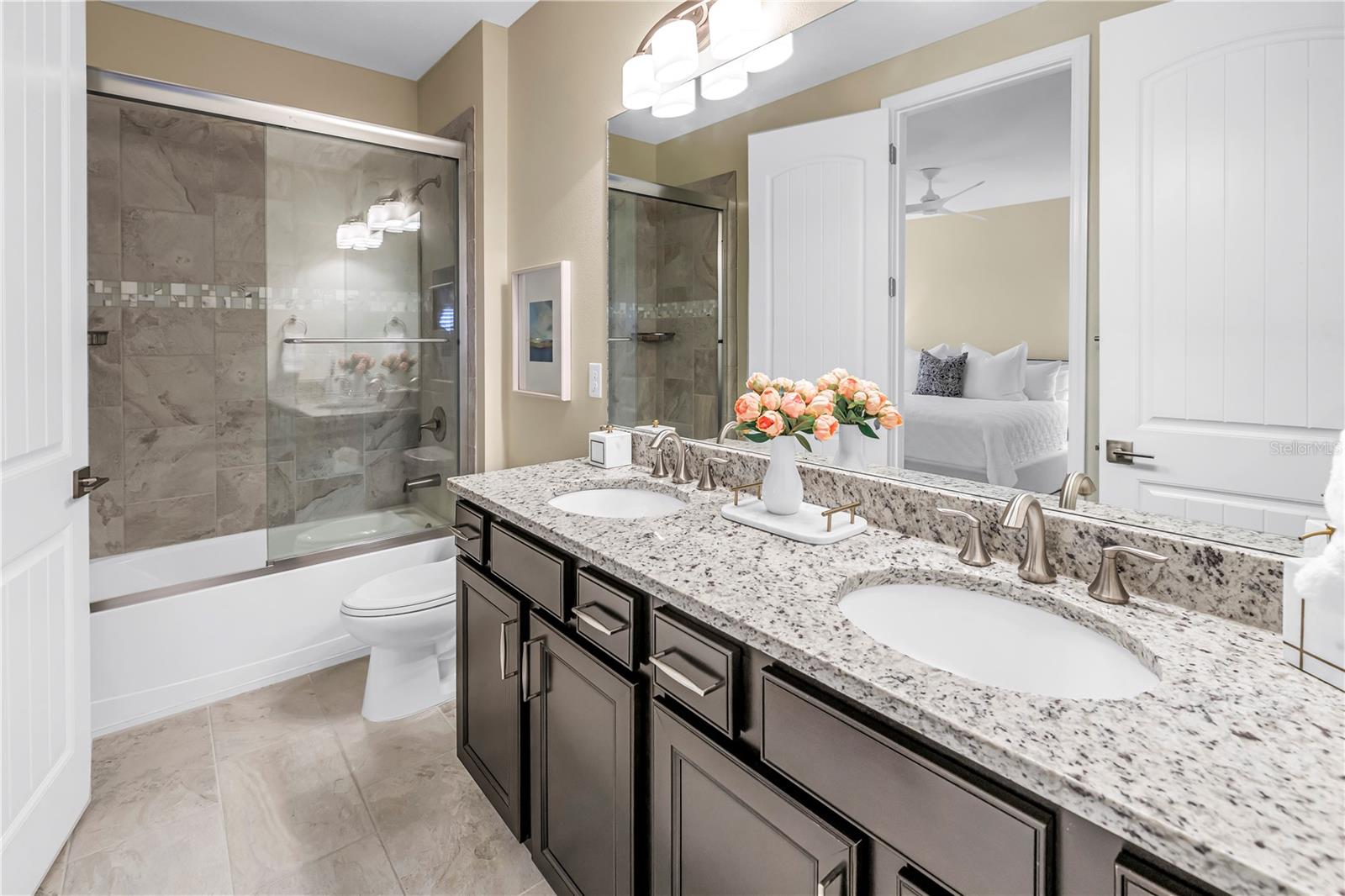 6237 SIGNATURE POINTE LN, BRADENTON, FL — photo 51