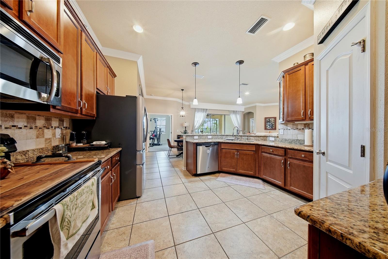 354 HOPE BAY LOOP, APOLLO BEACH, FL — photo 13