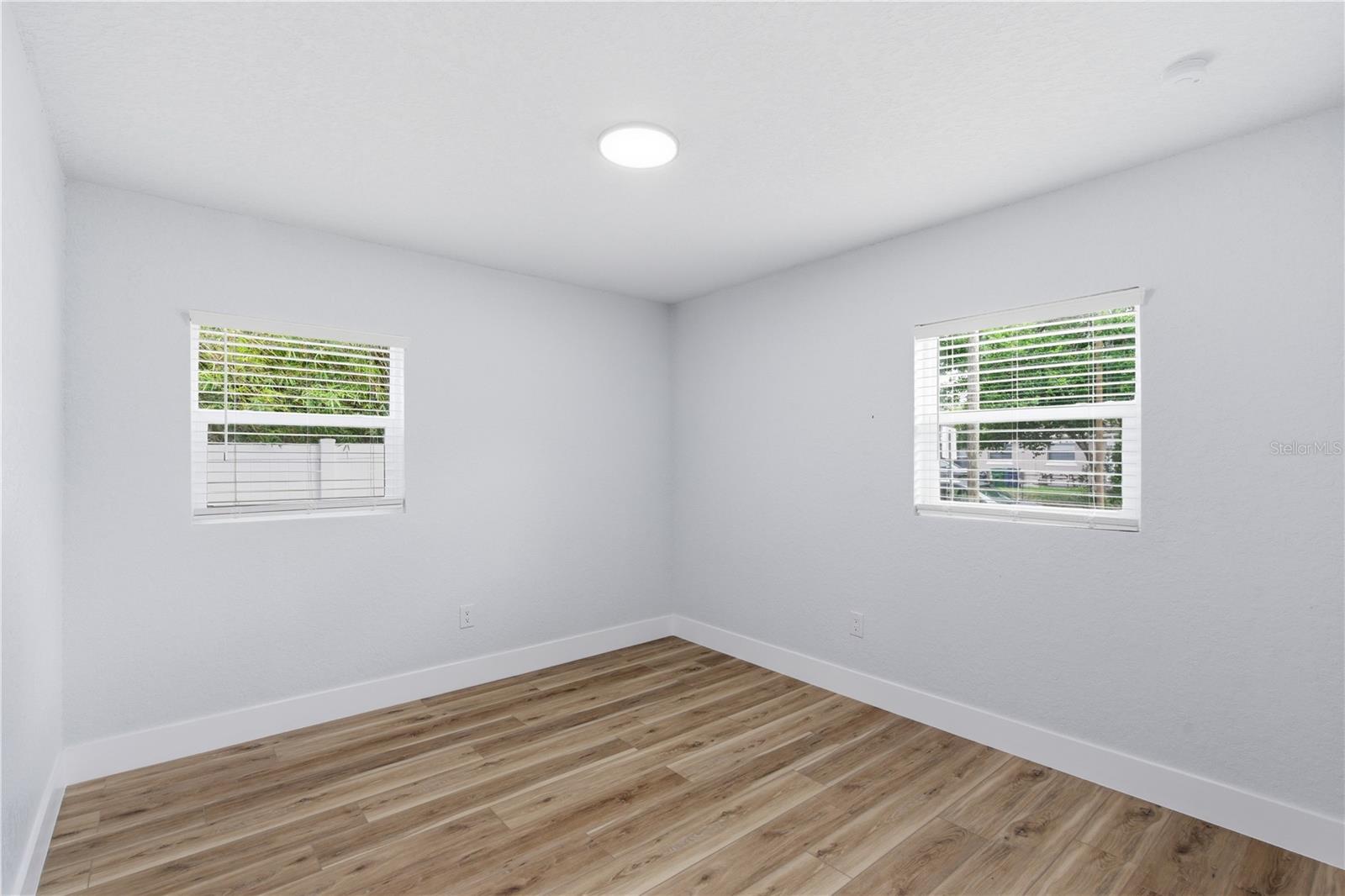 10003 N 24TH ST, TAMPA, FL — photo 19