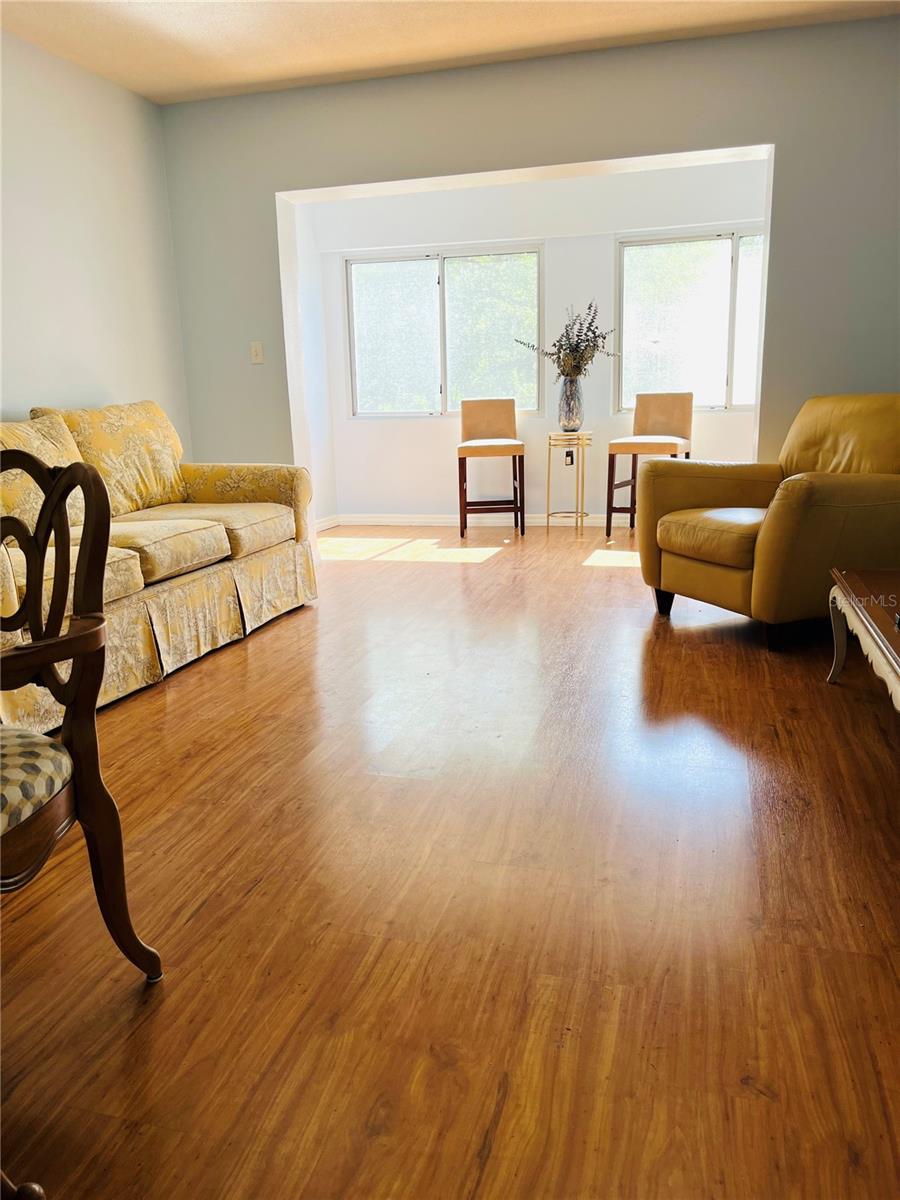 8651 10TH ST N #210, ST PETERSBURG, FL — photo 9