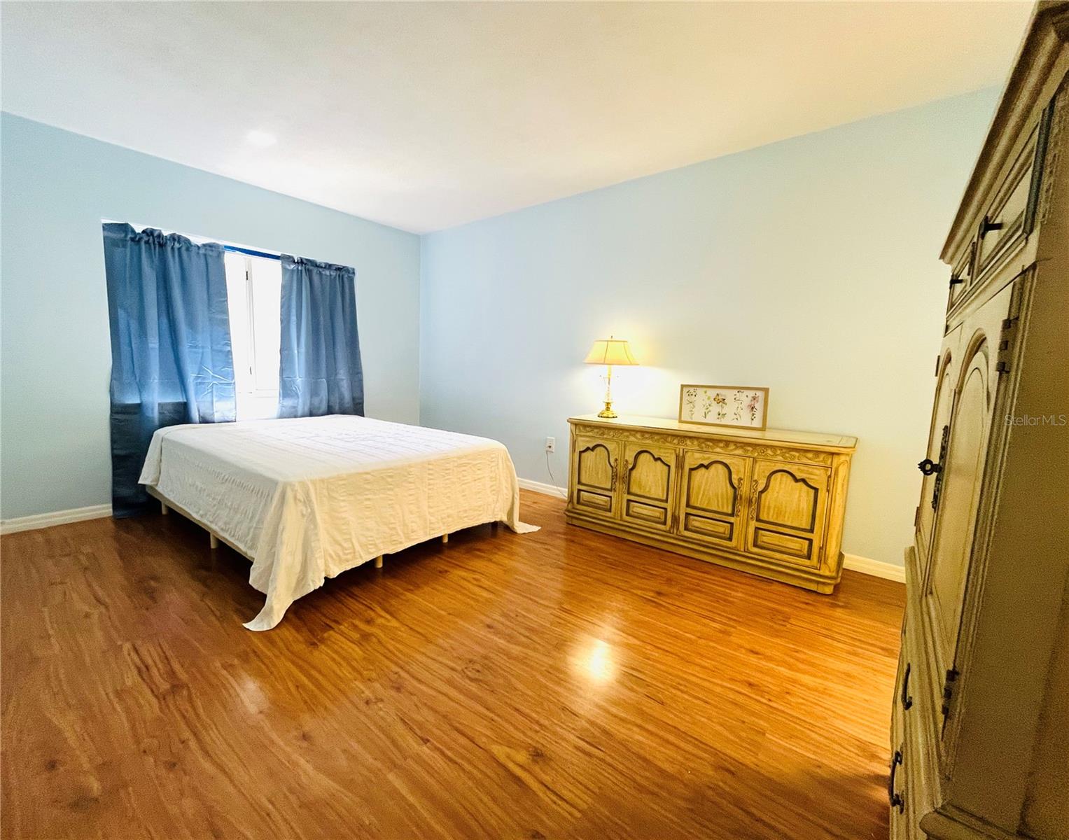 8651 10TH ST N #210, ST PETERSBURG, FL — photo 15