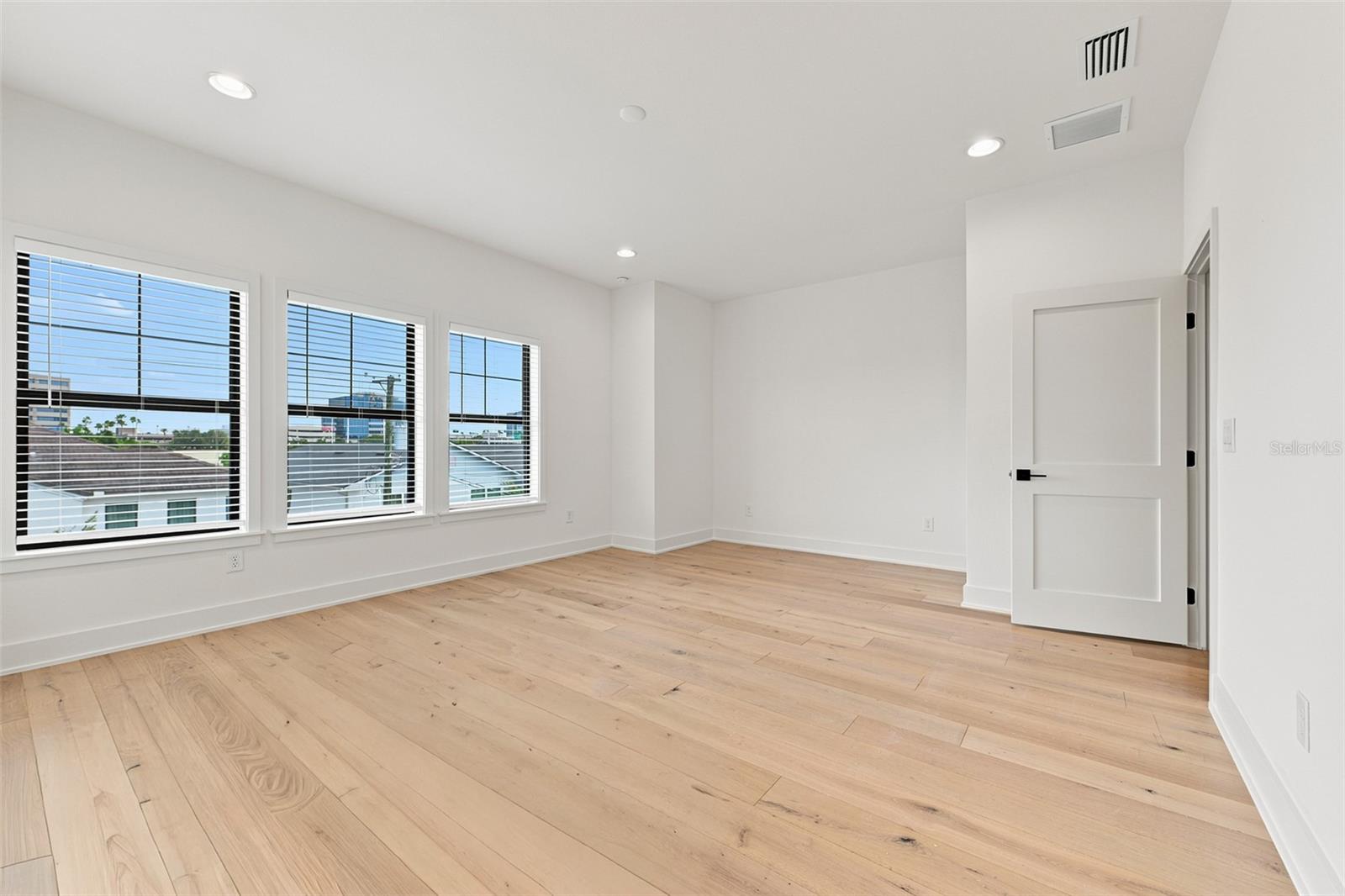 4324 W GRAY ST #3, TAMPA, FL — photo 23