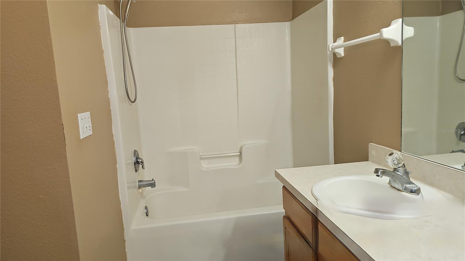 4030 LAKE BLUFF DR, MASCOTTE, FL — photo 16
