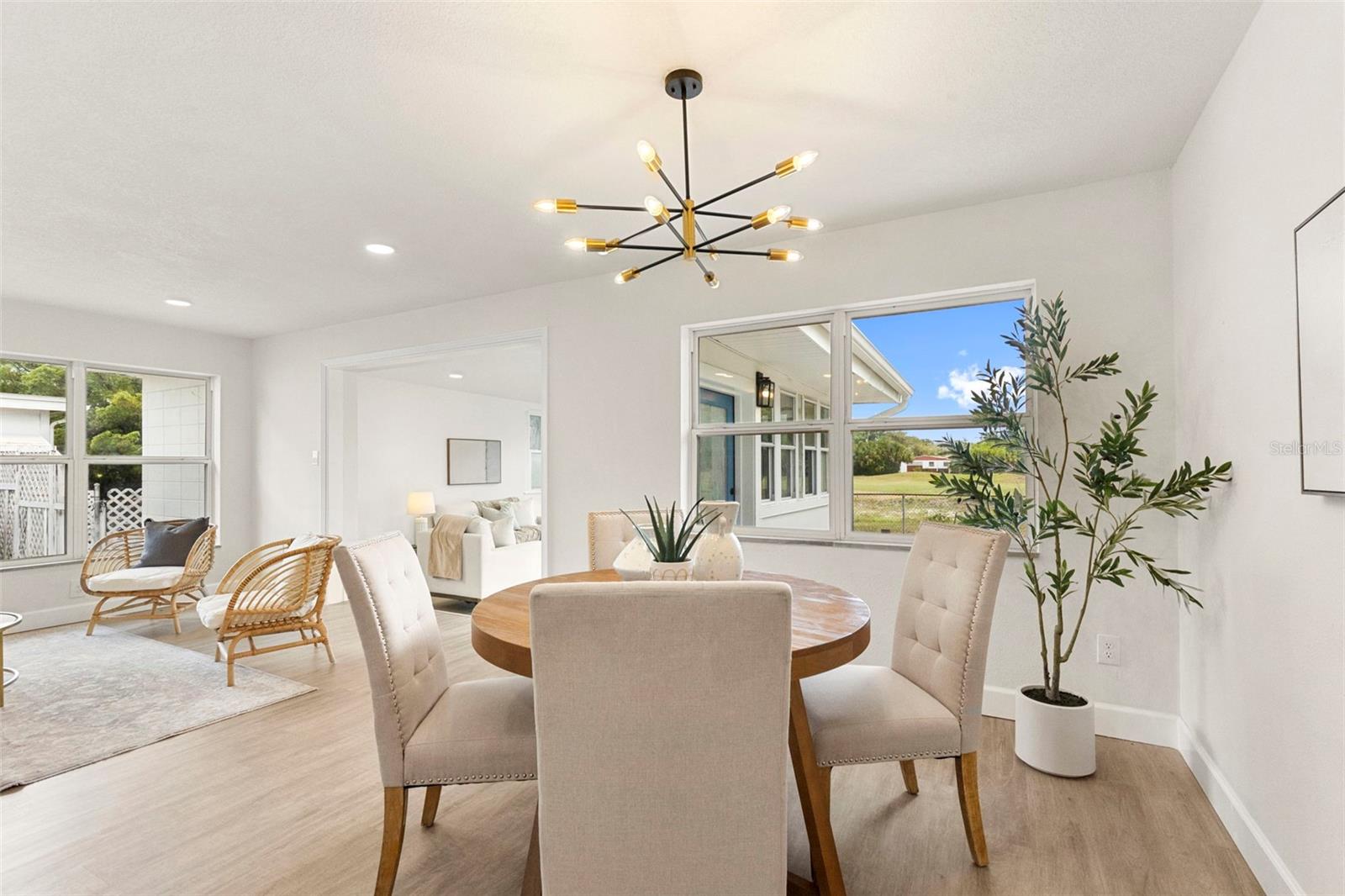 10221 N FLEETWOOD DR, TAMPA, FL — photo 15