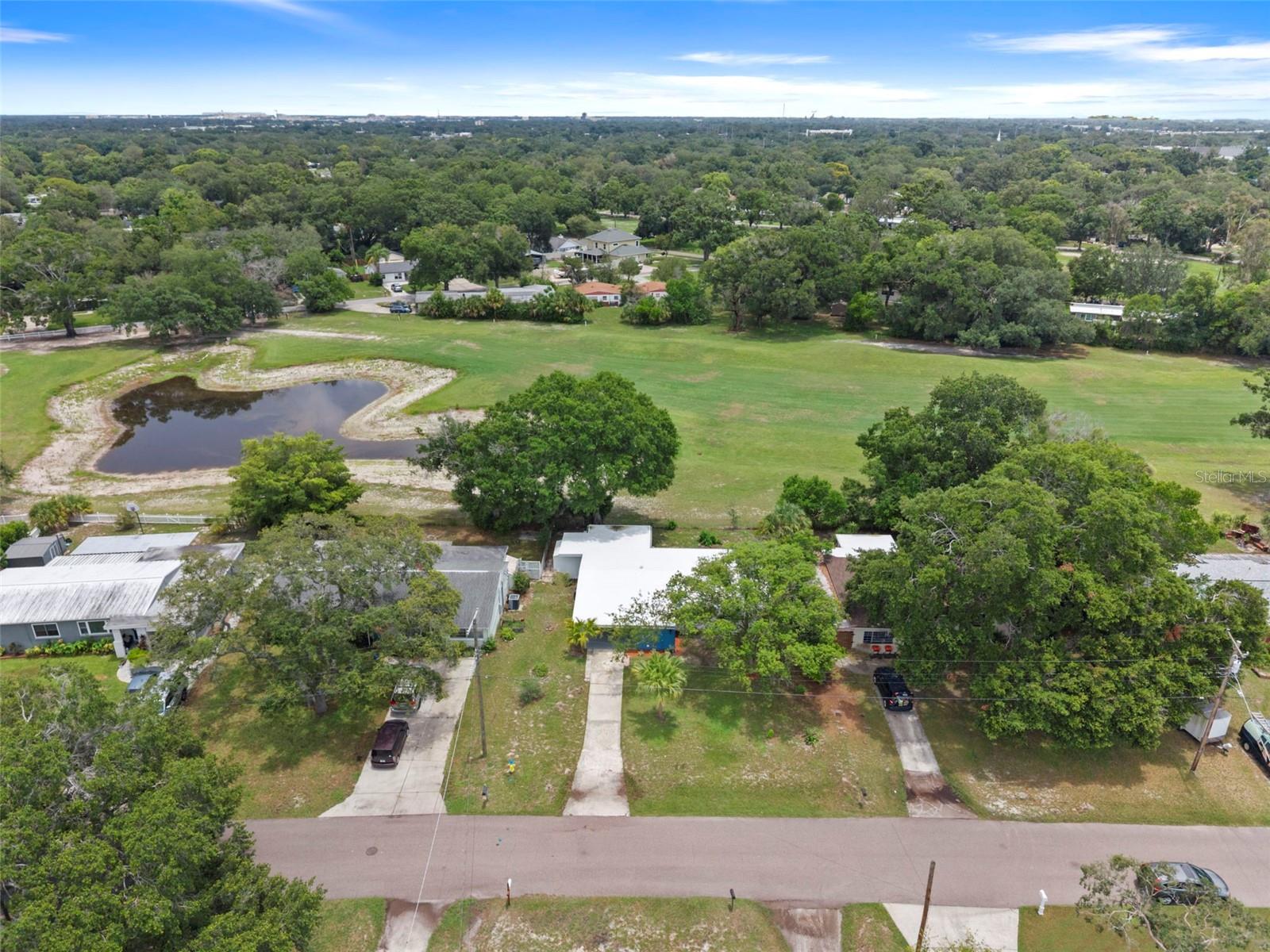 10221 N FLEETWOOD DR, TAMPA, FL — photo 34