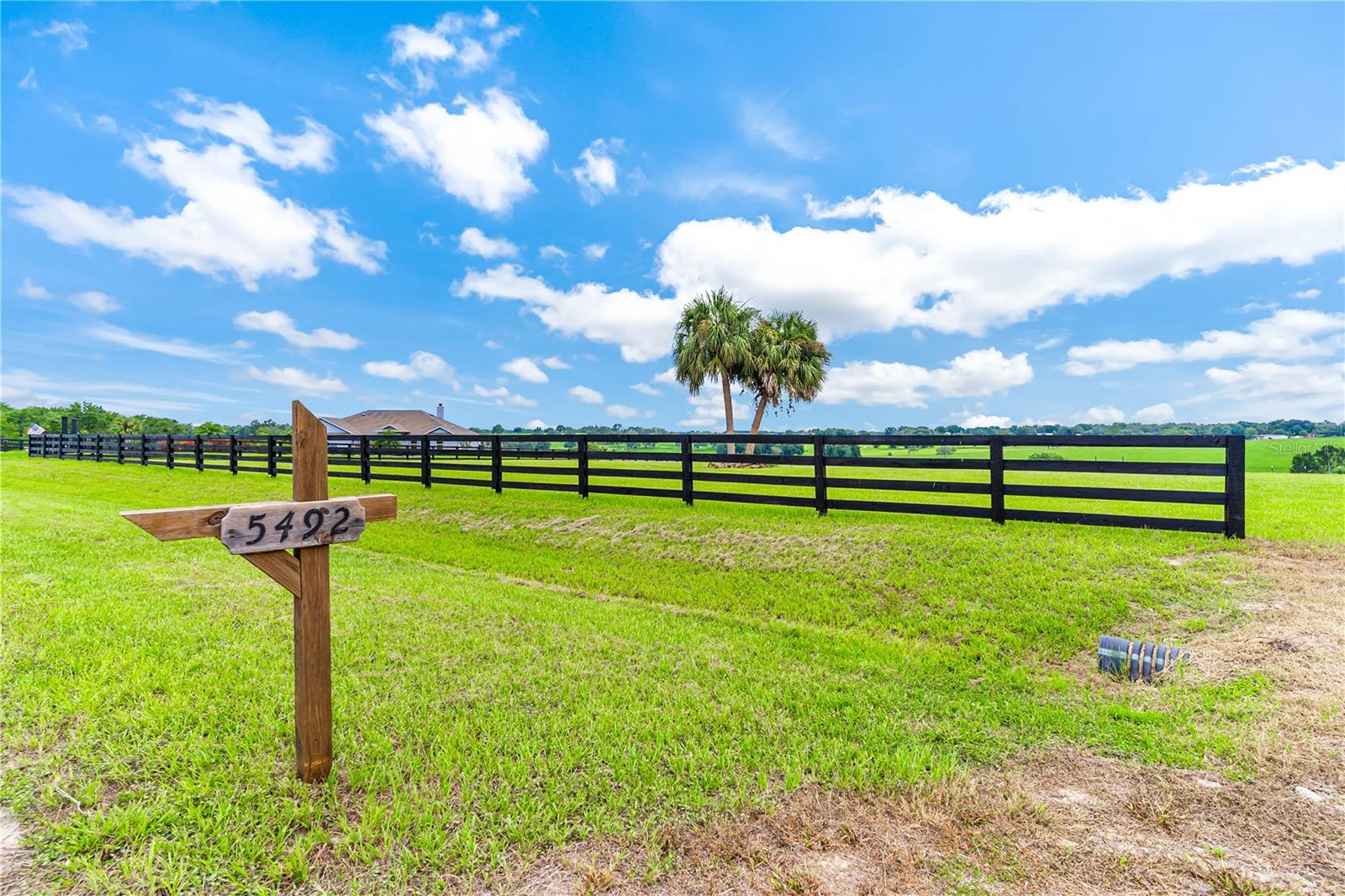 5492 NANTAHALA LN, LADY LAKE, FL
