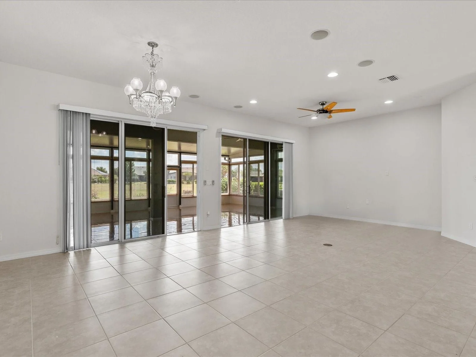 124 BALMY COAST RD, GROVELAND, FL — photo 9