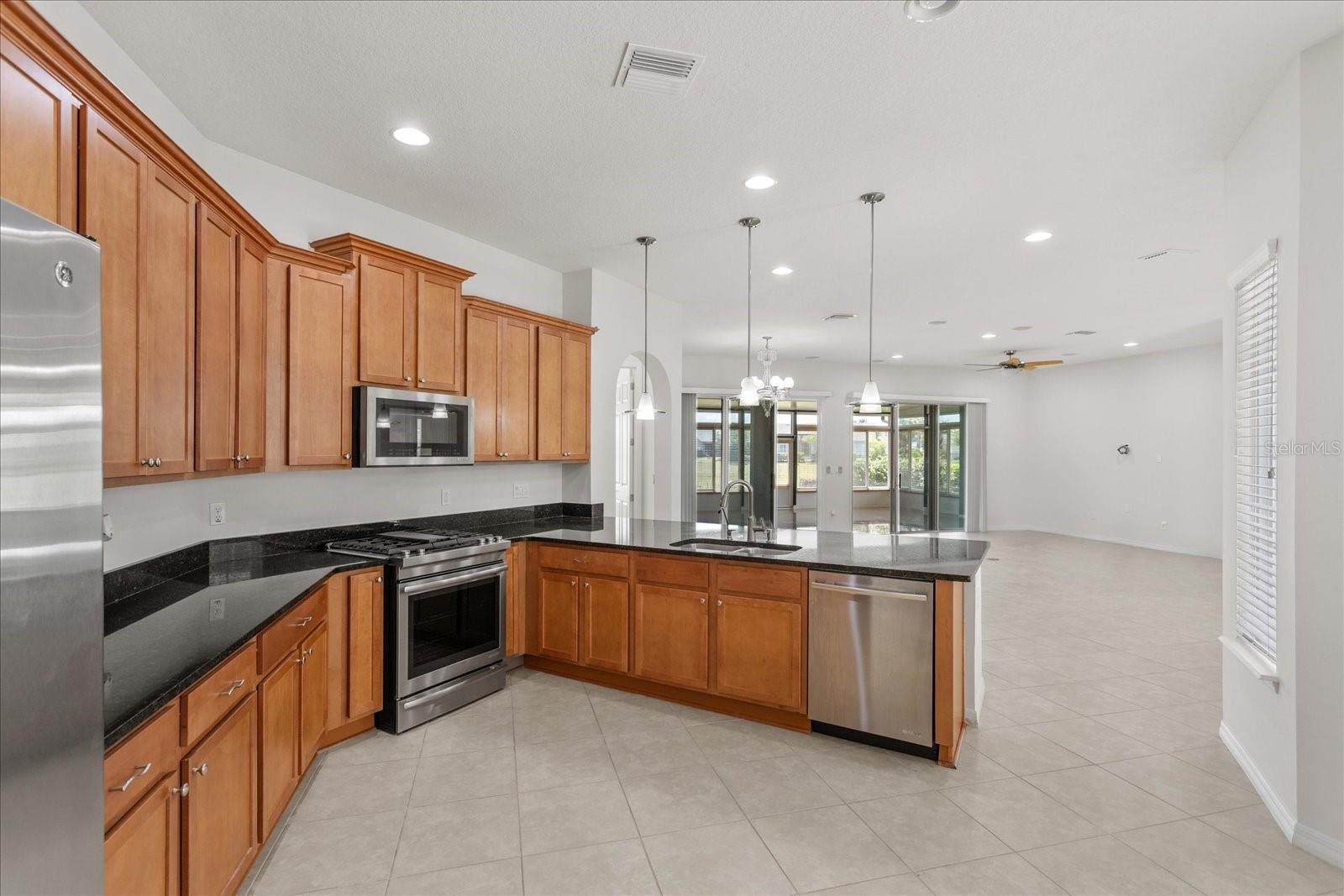 124 BALMY COAST RD, GROVELAND, FL — photo 18