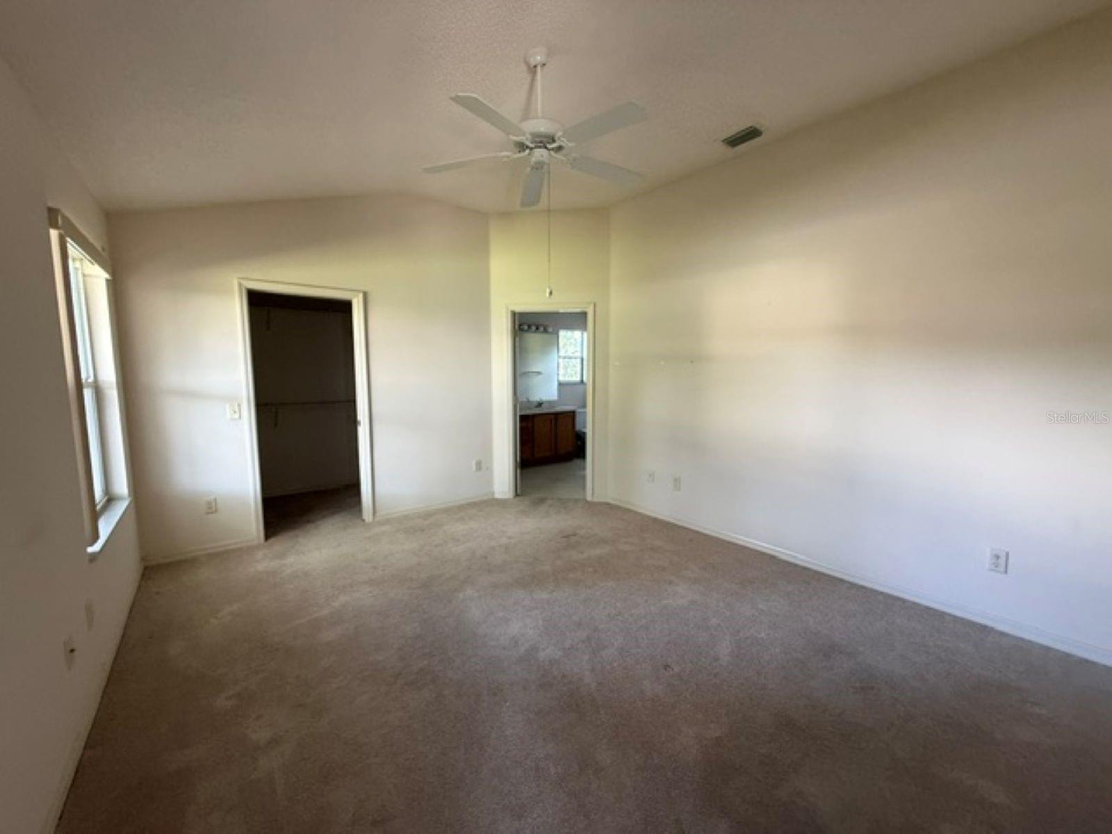 3001 SAINT THOMAS LN, THE VILLAGES, FL — photo 7
