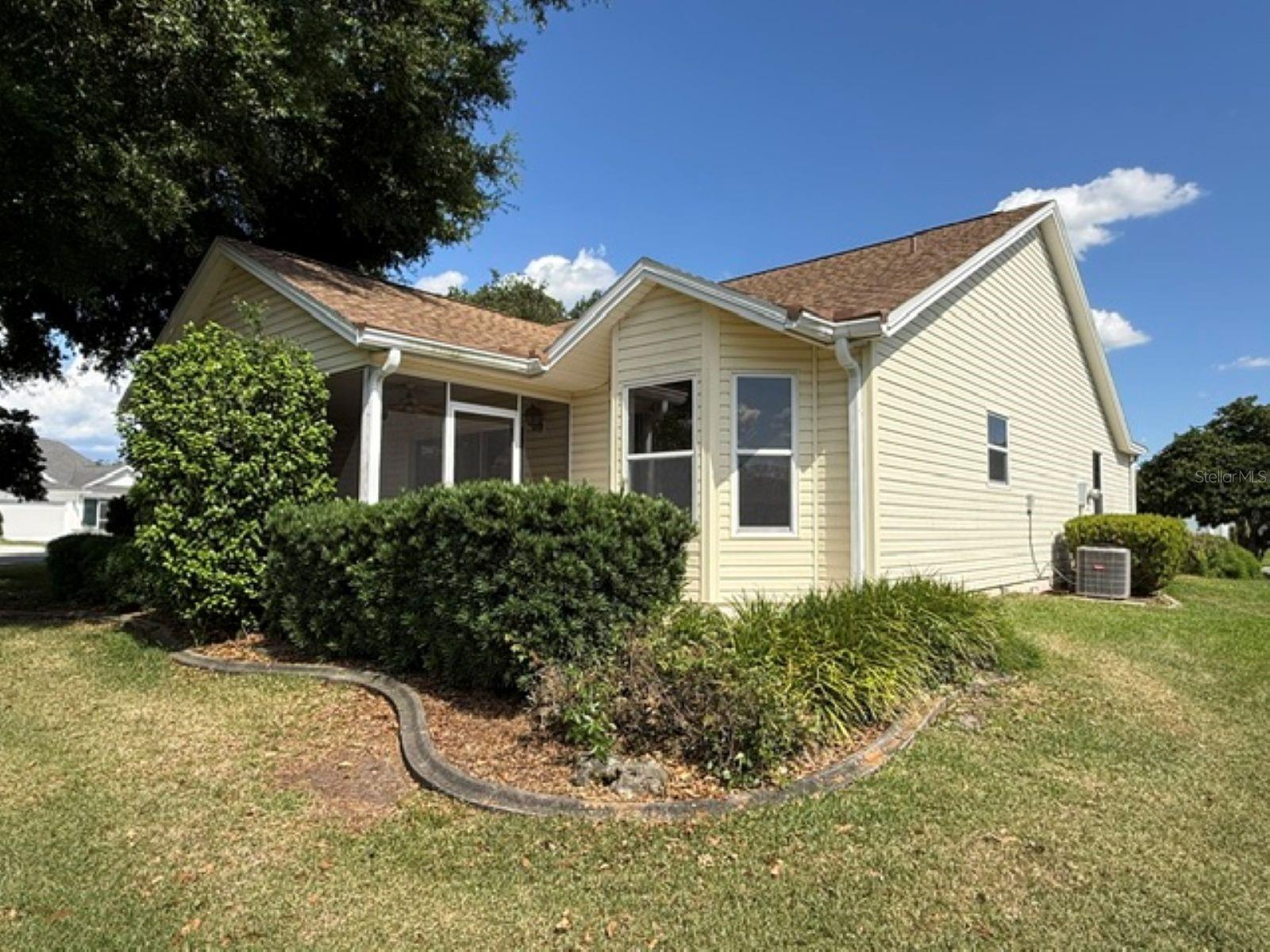 3001 SAINT THOMAS LN, THE VILLAGES, FL — photo 14