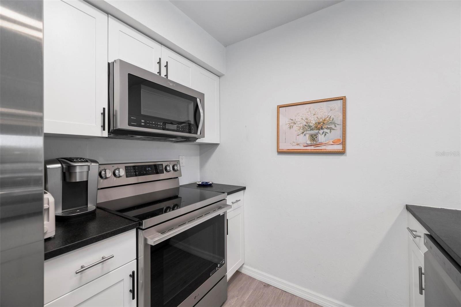 4064 OAKVIEW DR #D9, PORT CHARLOTTE, FL — photo 8