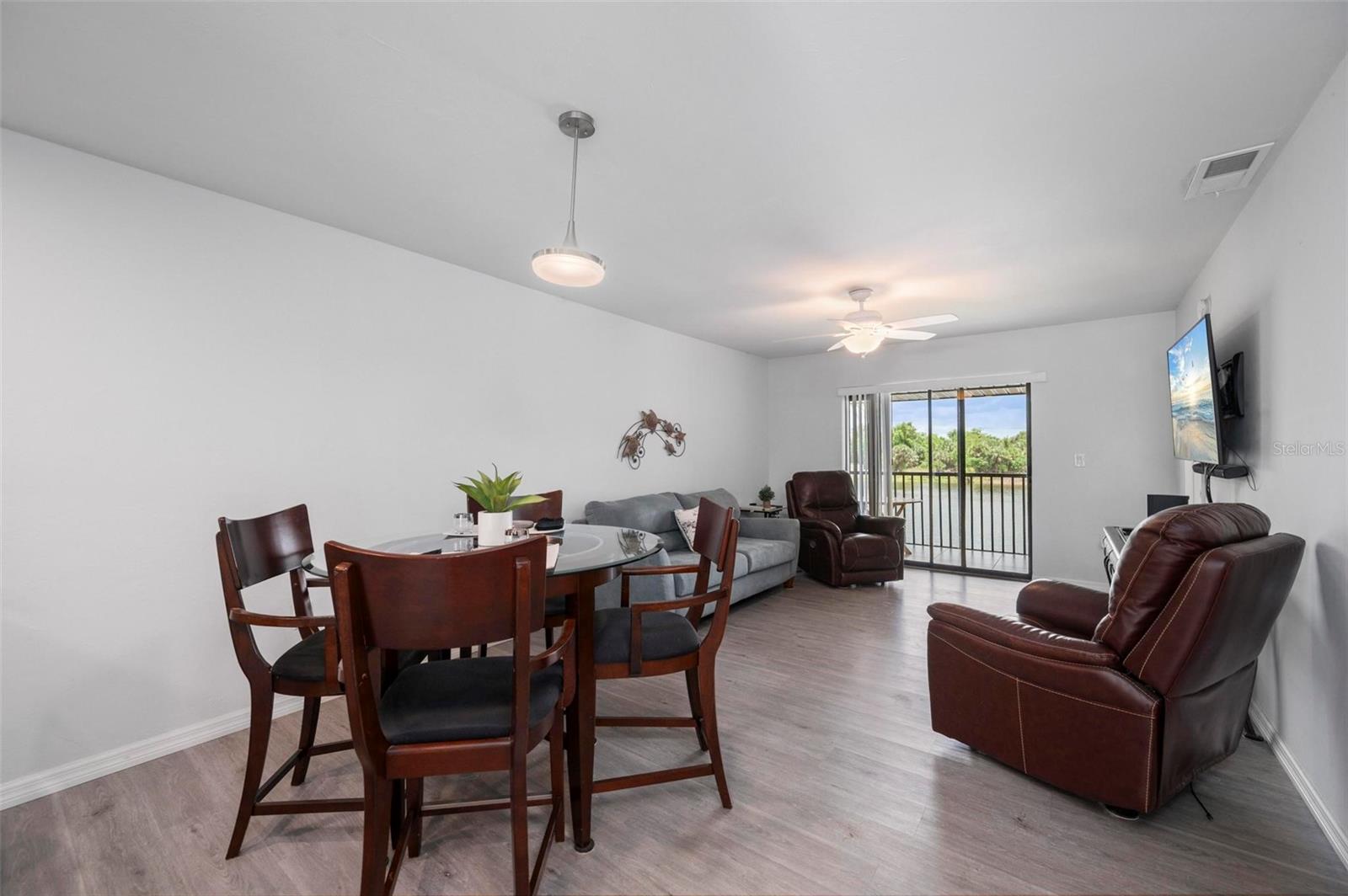 4064 OAKVIEW DR #D9, PORT CHARLOTTE, FL — photo 13