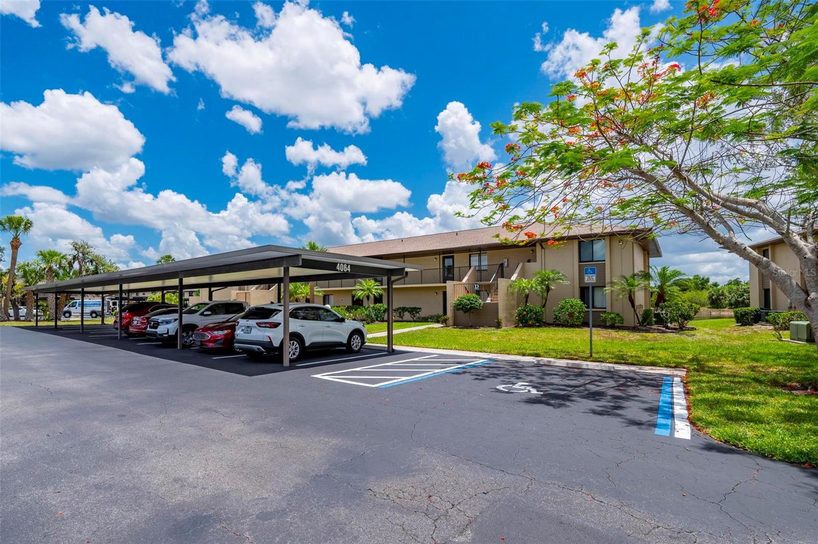 4064 OAKVIEW DR #D9, PORT CHARLOTTE, FL — photo 51