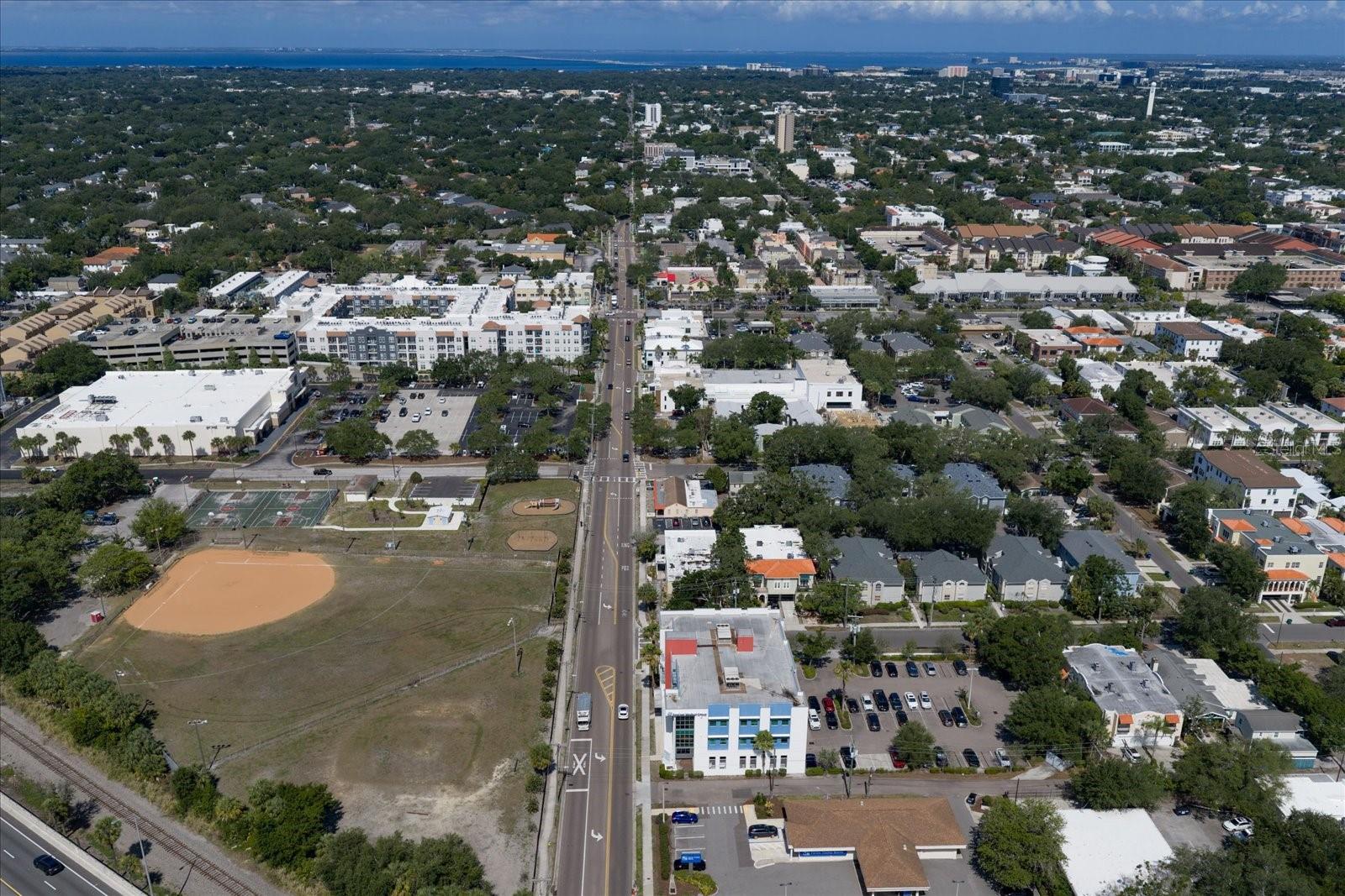 606 S ALBANY AVE #5, TAMPA, FL — photo 44