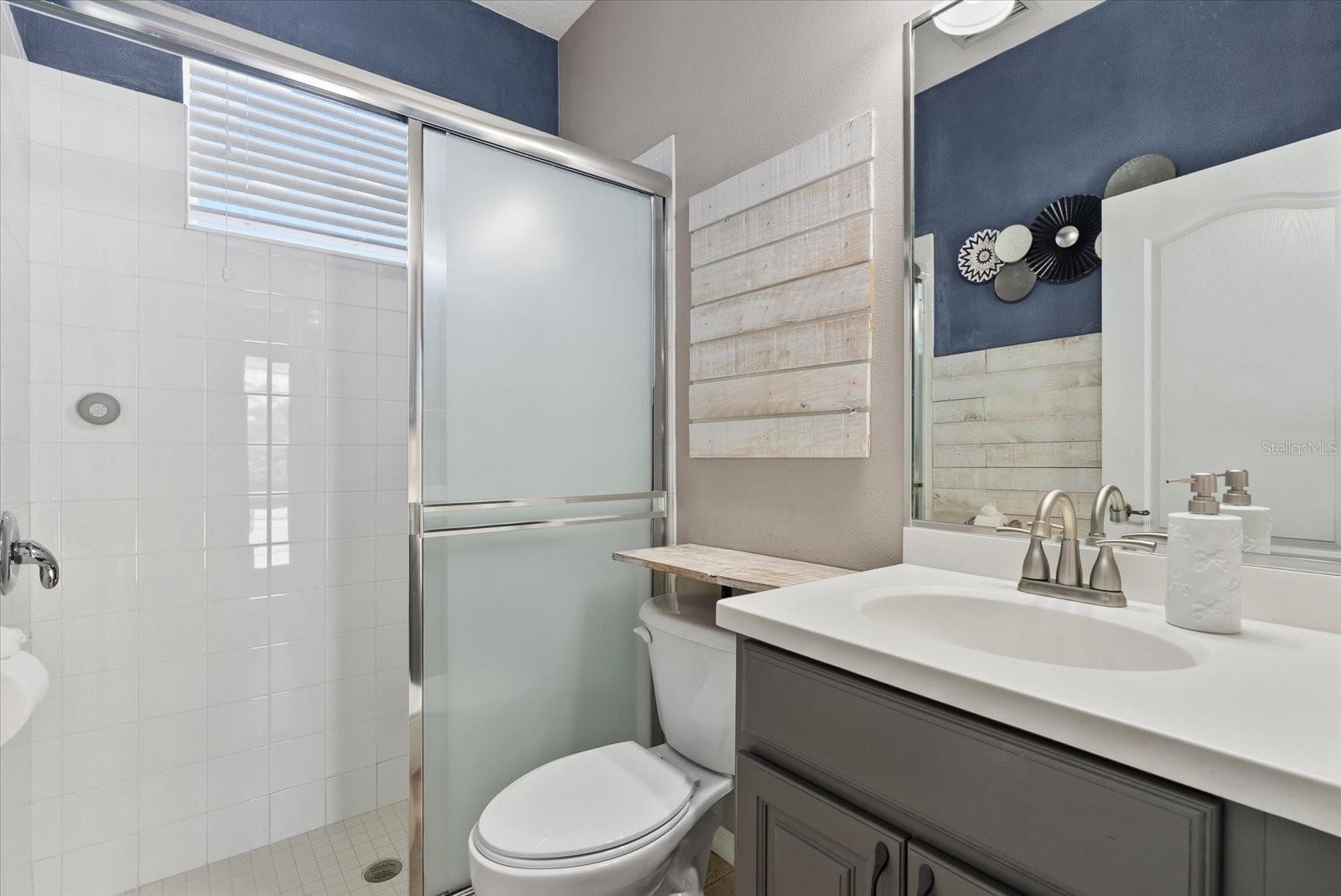 9013 KINGSBURY PL, BRADENTON, FL — photo 29