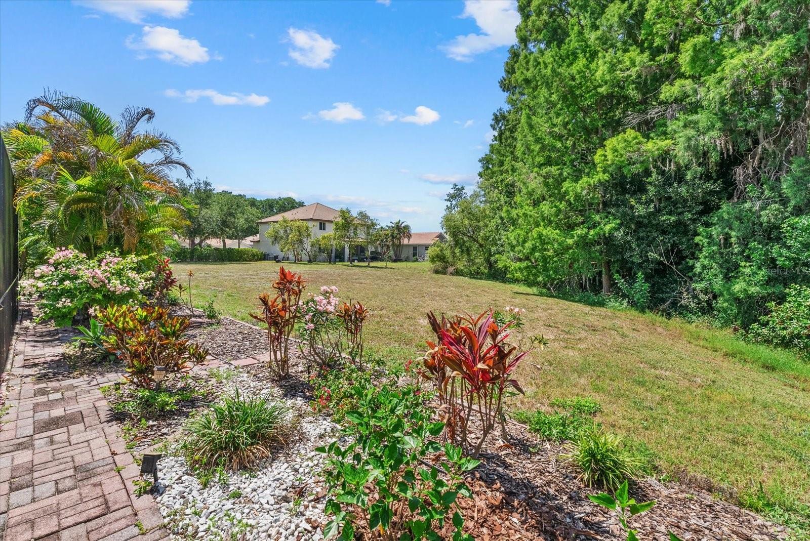 9013 KINGSBURY PL, BRADENTON, FL — photo 37