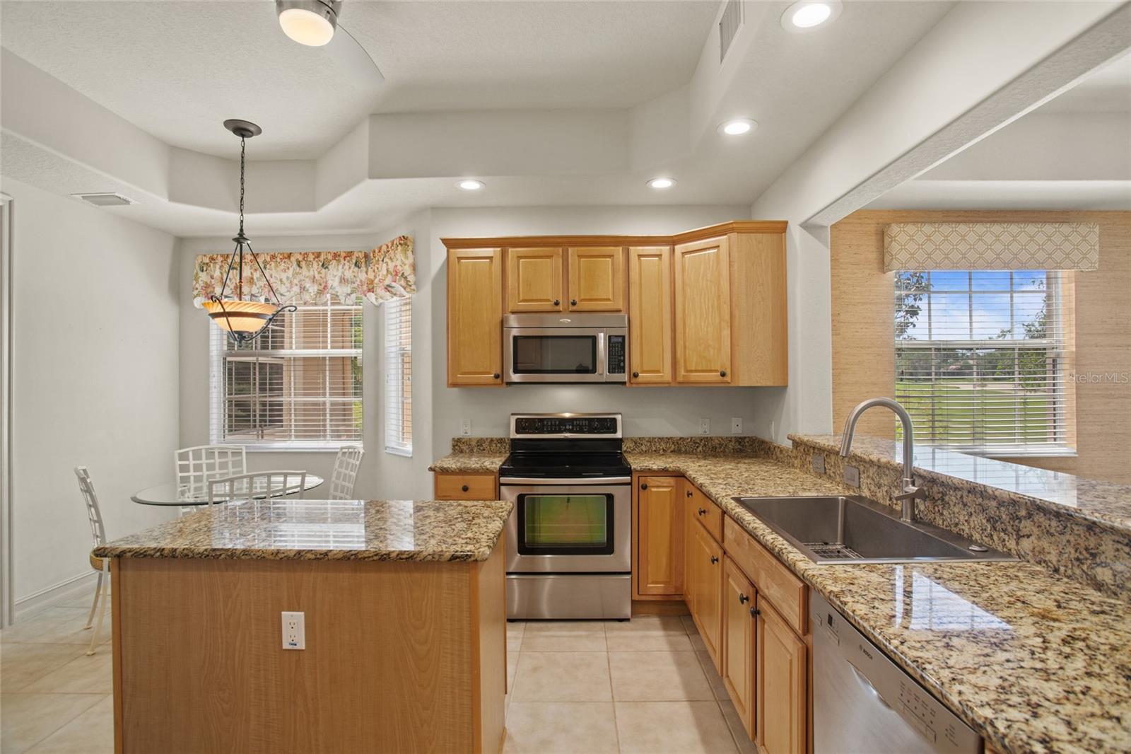 26207 AVENIDA LAS COLINAS, HOWEY IN THE HILLS, FL — photo 11
