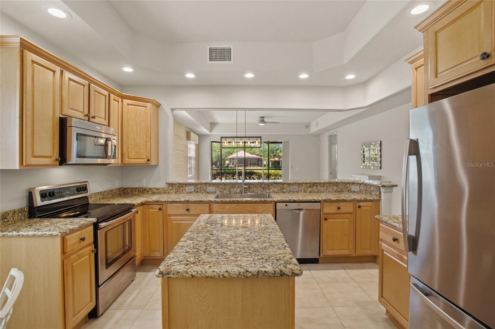 26207 AVENIDA LAS COLINAS, HOWEY IN THE HILLS, FL — photo 15
