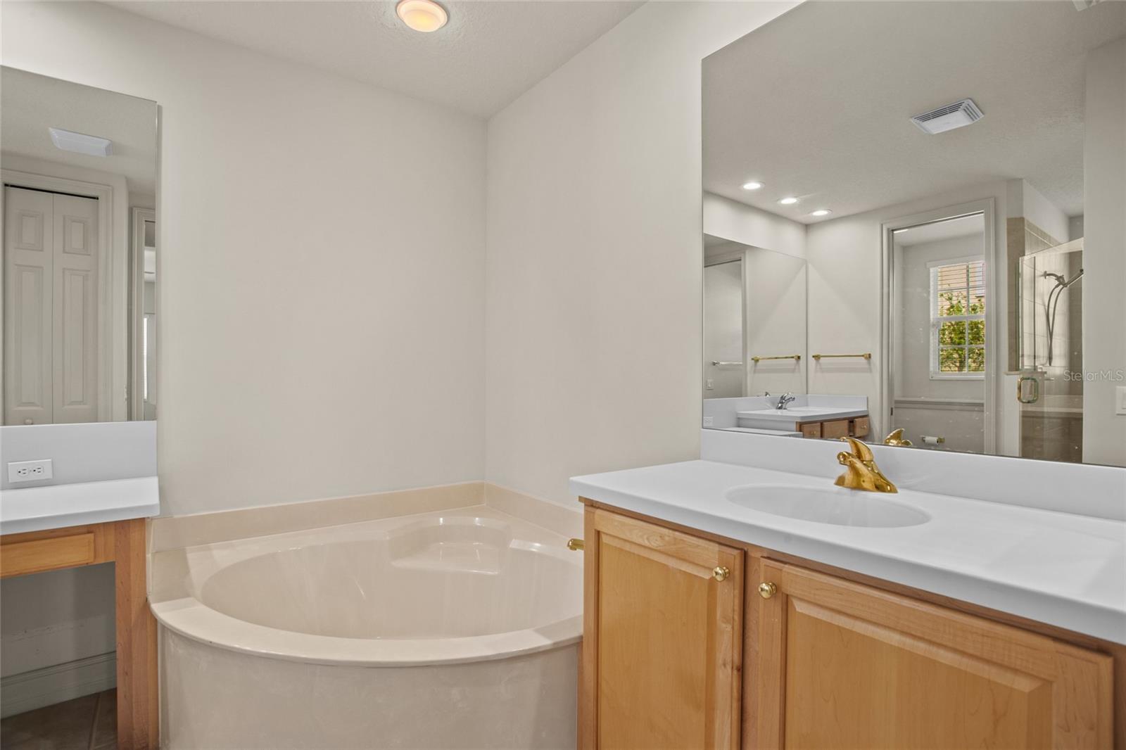 26207 AVENIDA LAS COLINAS, HOWEY IN THE HILLS, FL — photo 39