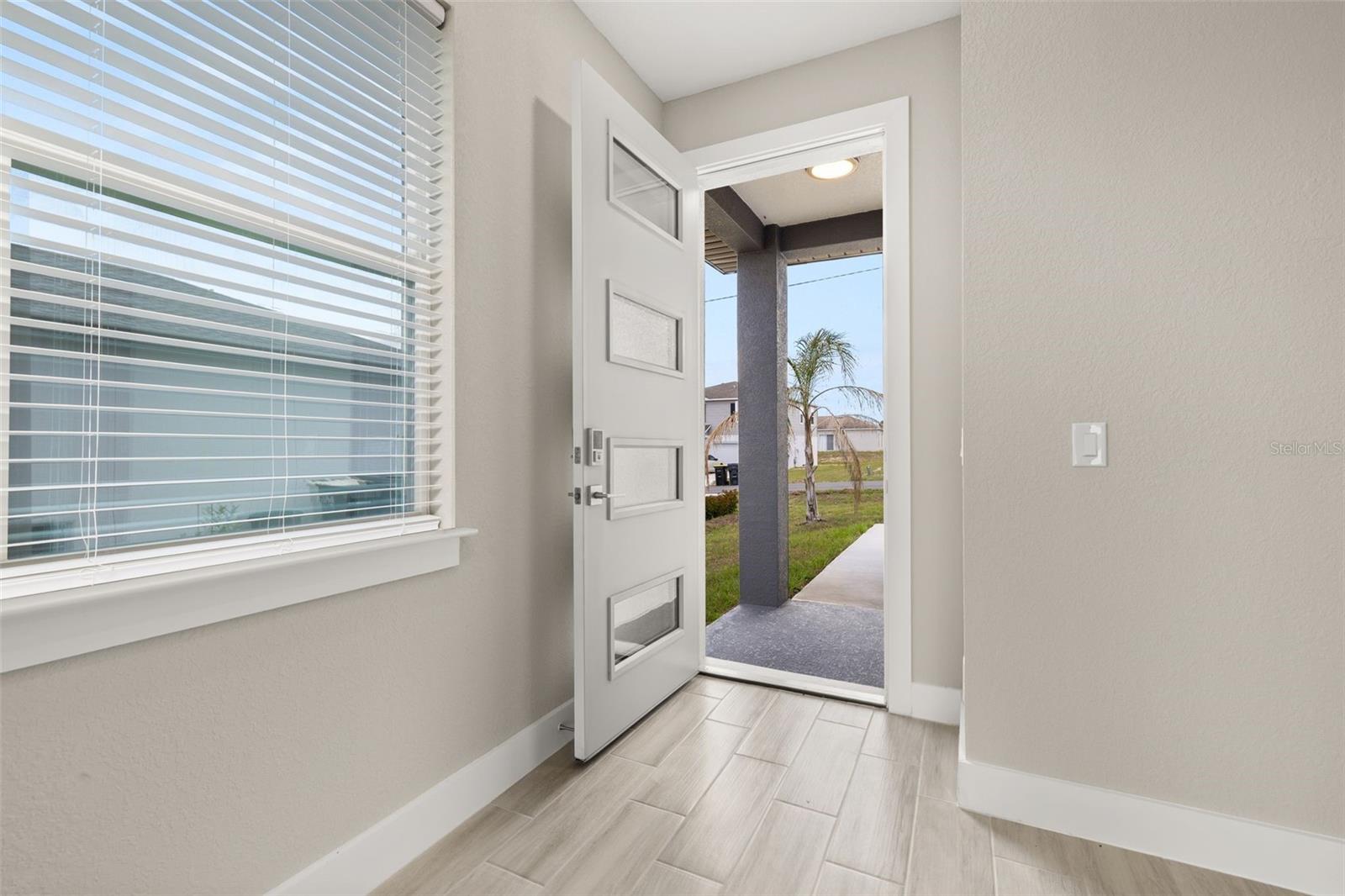 804-806 COLVILLE DR, KISSIMMEE, FL — photo 3