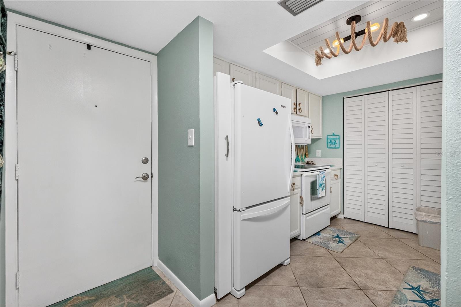 25188 MARION AVE #F207, PUNTA GORDA, FL — photo 5