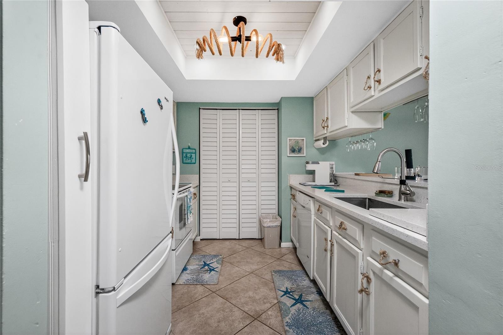 25188 MARION AVE #F207, PUNTA GORDA, FL — photo 6