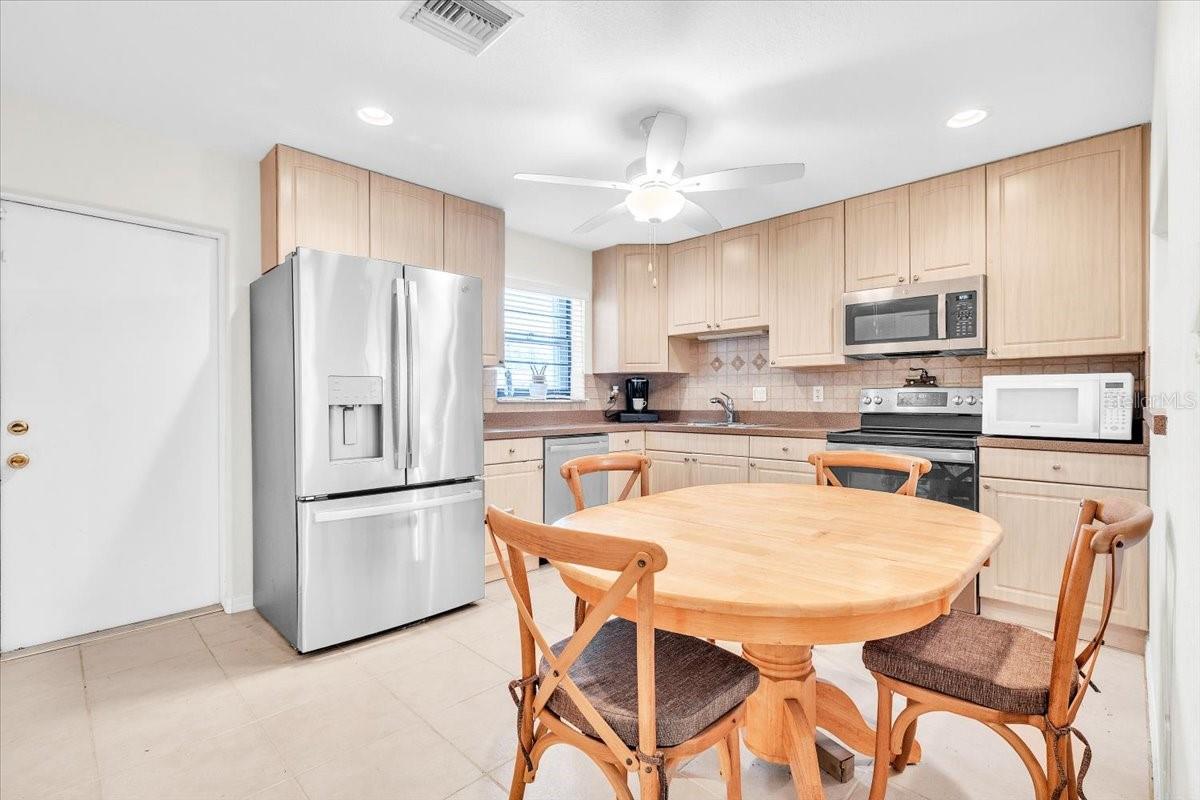 25313 DELGADO DR, PUNTA GORDA, FL — photo 9