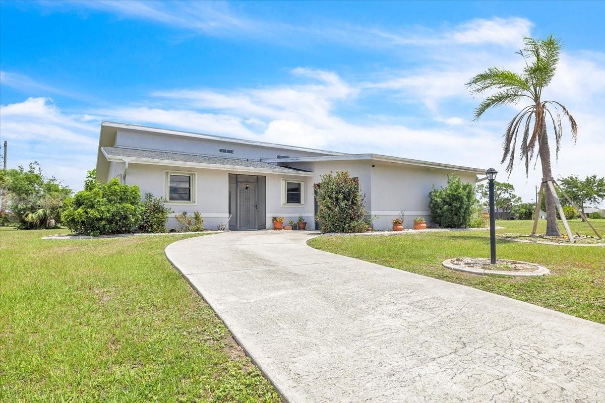 25313 DELGADO DR, PUNTA GORDA, FL — photo 36