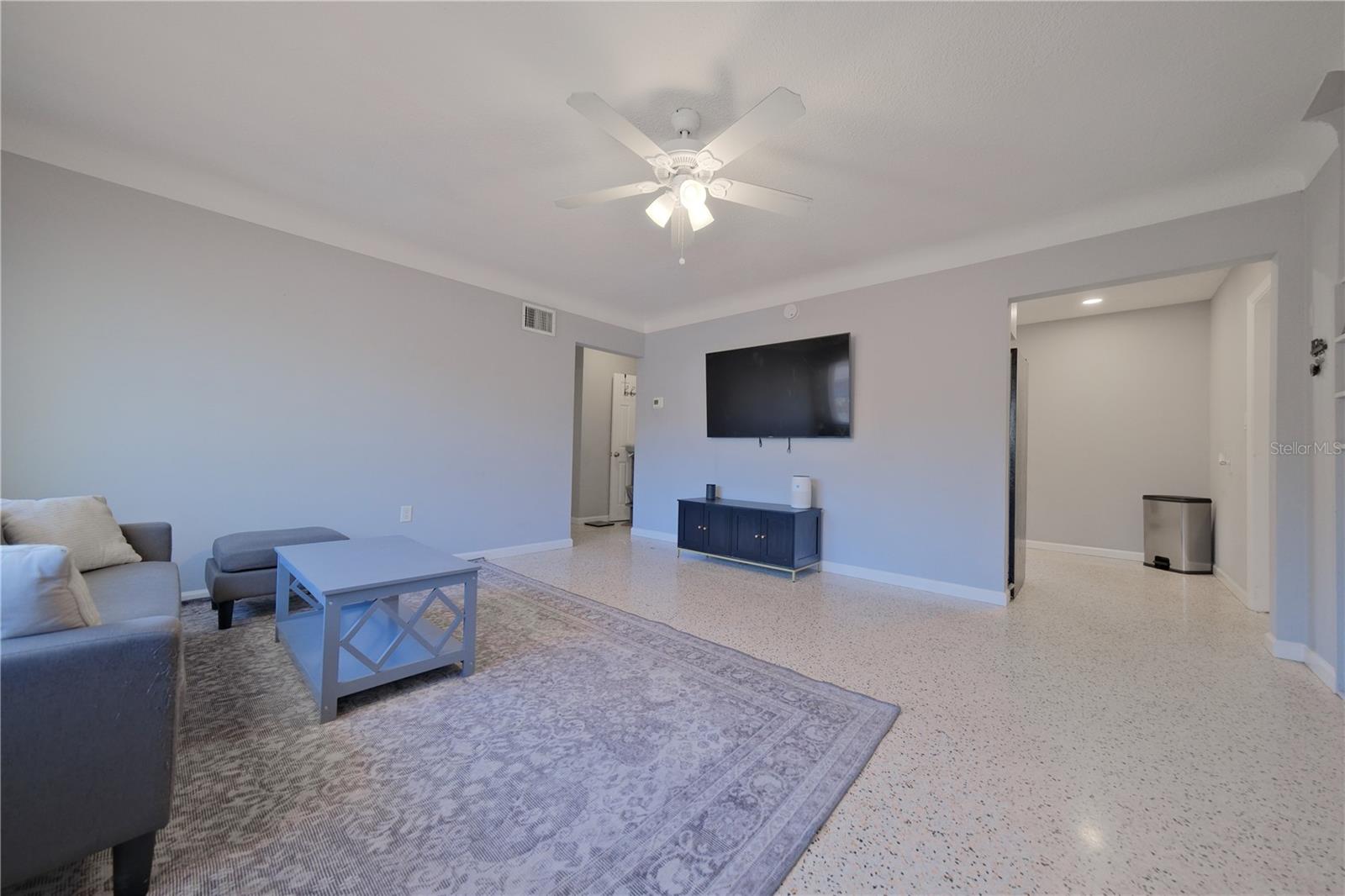993 GARY ST #A & B, SARASOTA, FL — photo 33