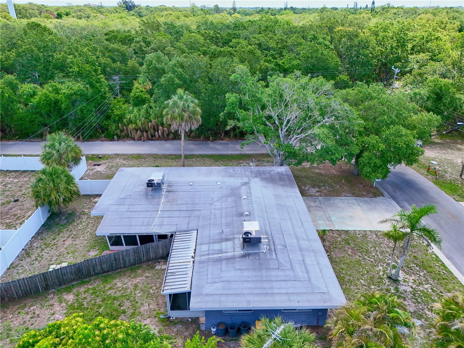 993 GARY ST #A & B, SARASOTA, FL — photo 55