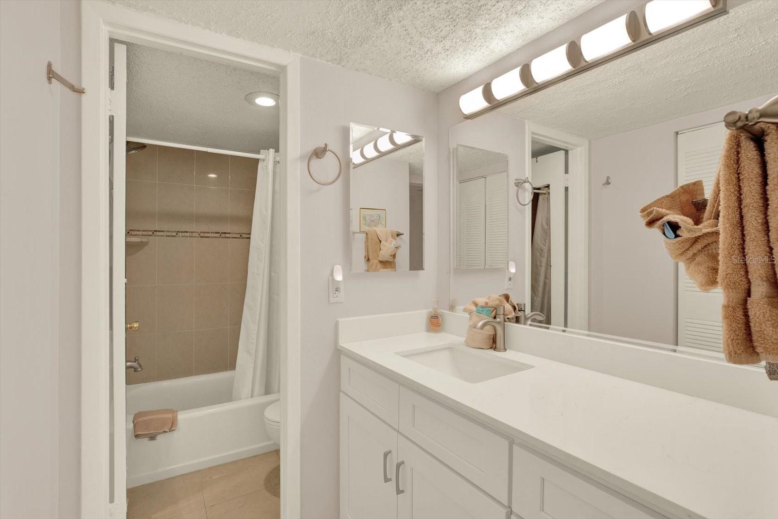 169 MEDALLION BLVD #E, MADEIRA BEACH, FL — photo 13