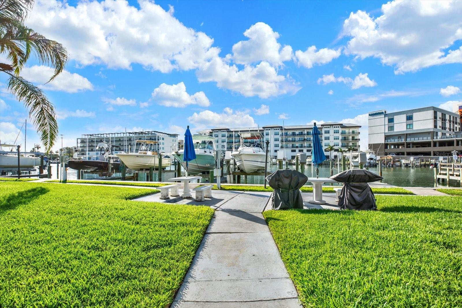 169 MEDALLION BLVD #E, MADEIRA BEACH, FL — photo 23