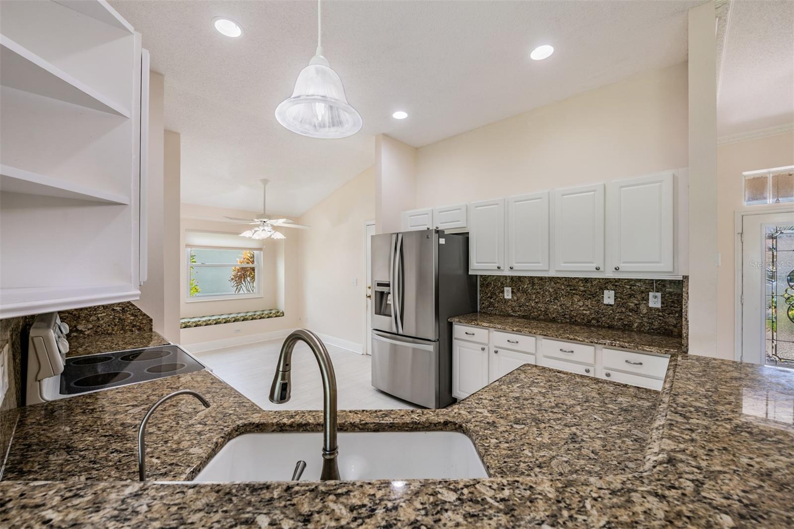1230 CORINTH GREENS DR #2, SUN CITY CENTER, FL — photo 27
