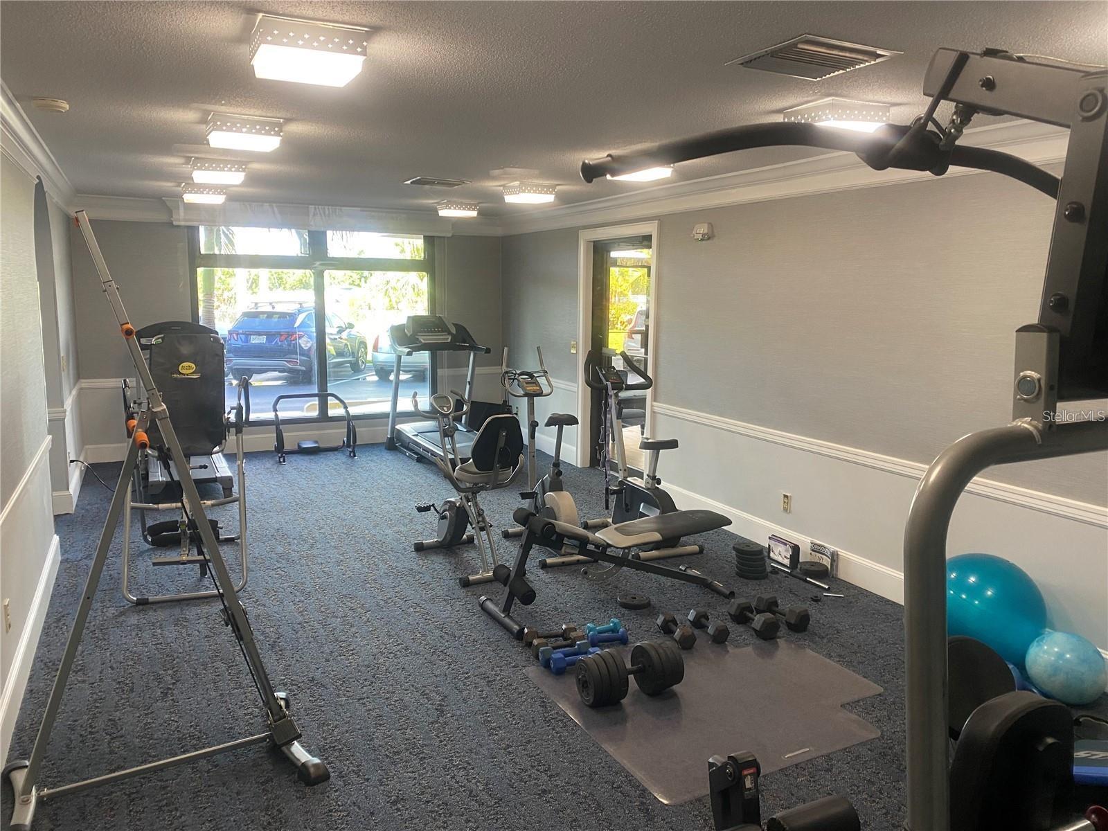 7100 SUNSHINE SKYWAY LN S #906, ST PETERSBURG, FL — photo 33