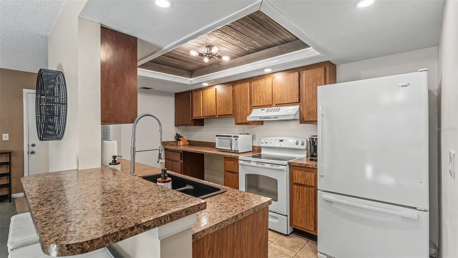 2025 SYLVESTER RD #N305, LAKELAND, FL — photo 10