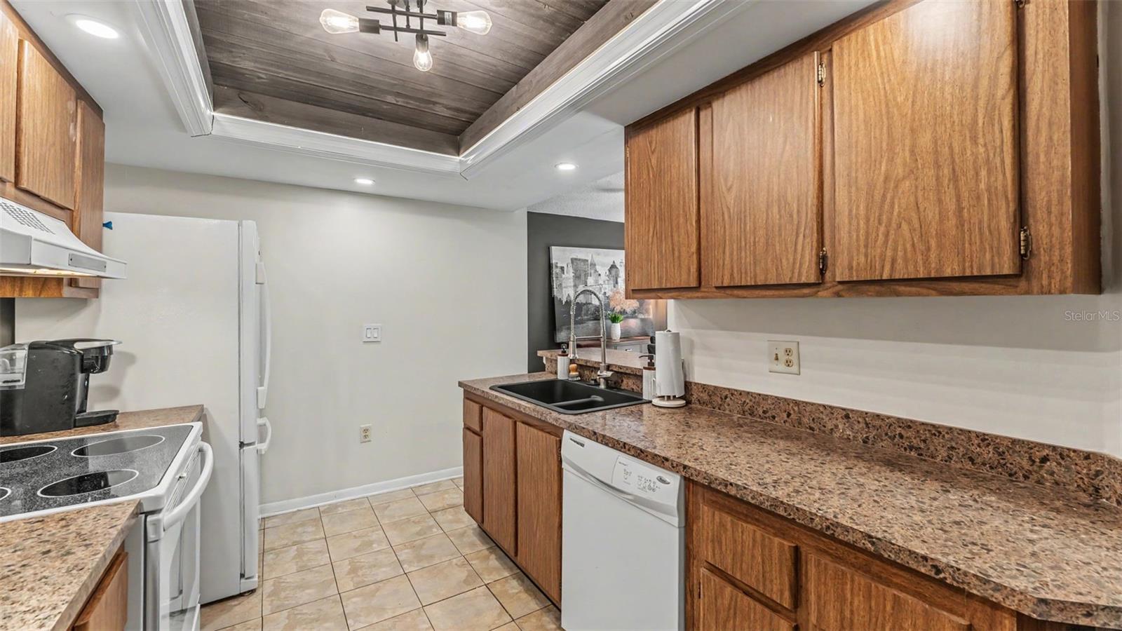 2025 SYLVESTER RD #N305, LAKELAND, FL — photo 12