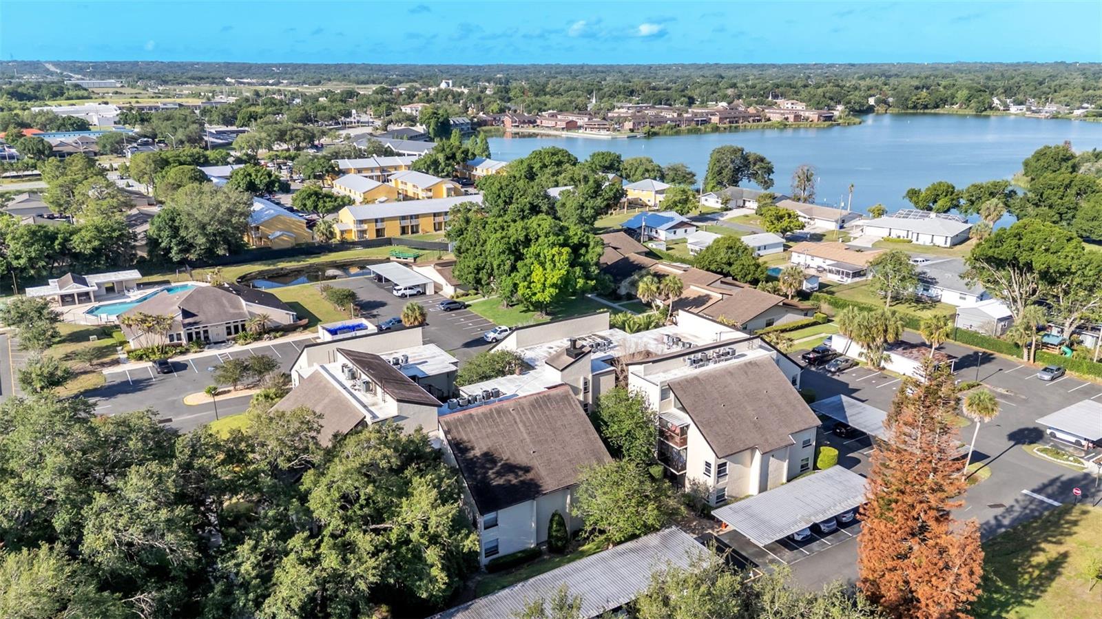 2025 SYLVESTER RD #N305, LAKELAND, FL — photo 33