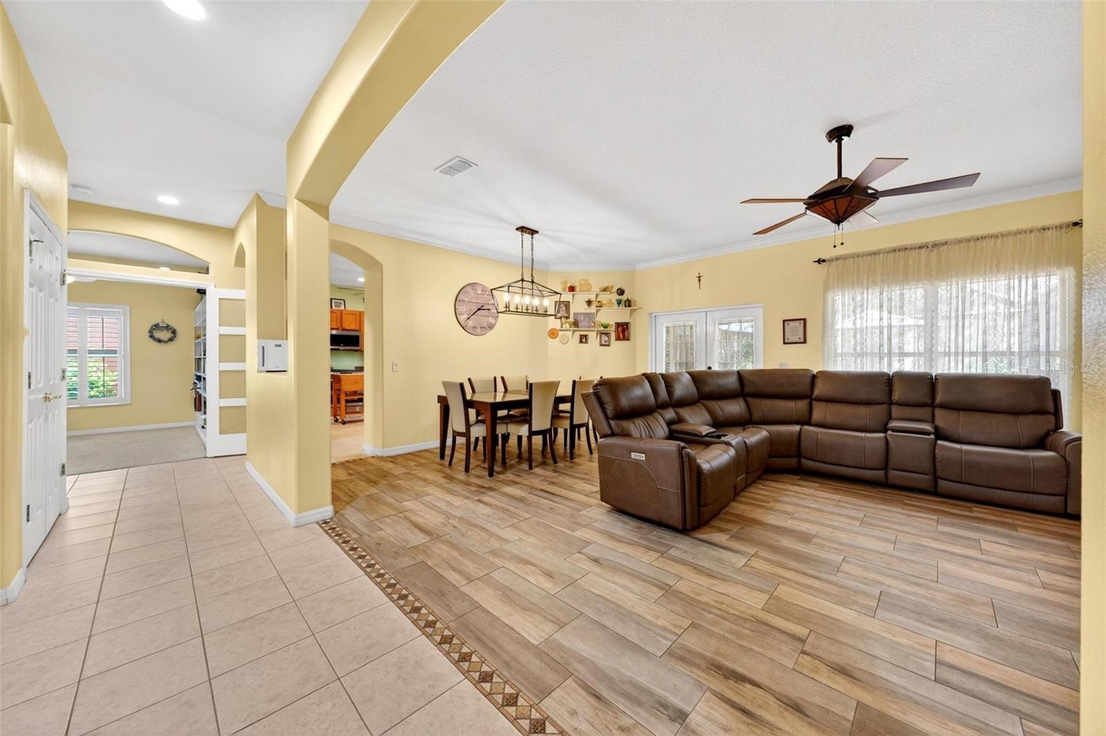 118 VISTA DR, POINCIANA, FL — photo 6