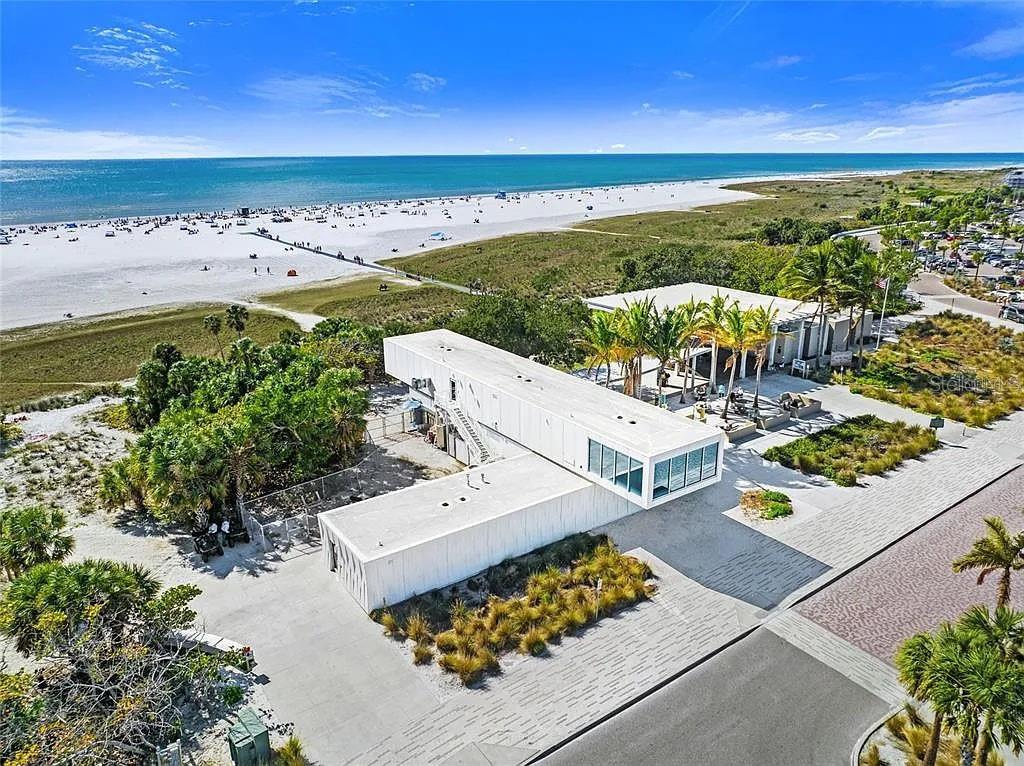 643 CALLE DE PERU, SARASOTA, FL — photo 9