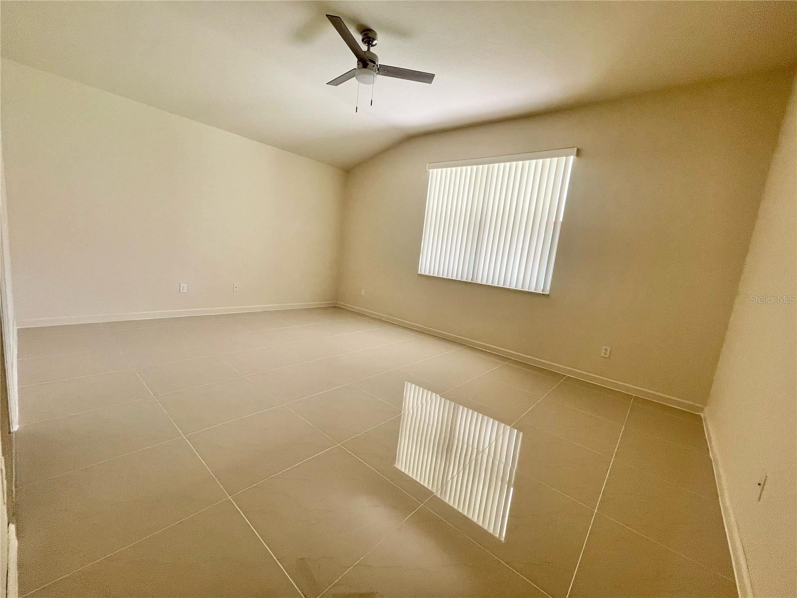 2370 HINSDALE DR, KISSIMMEE, FL — photo 15