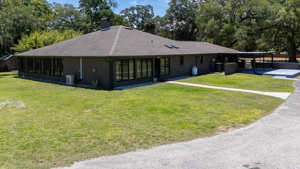 830 NW 111TH LN, OXFORD, FL — photo 2