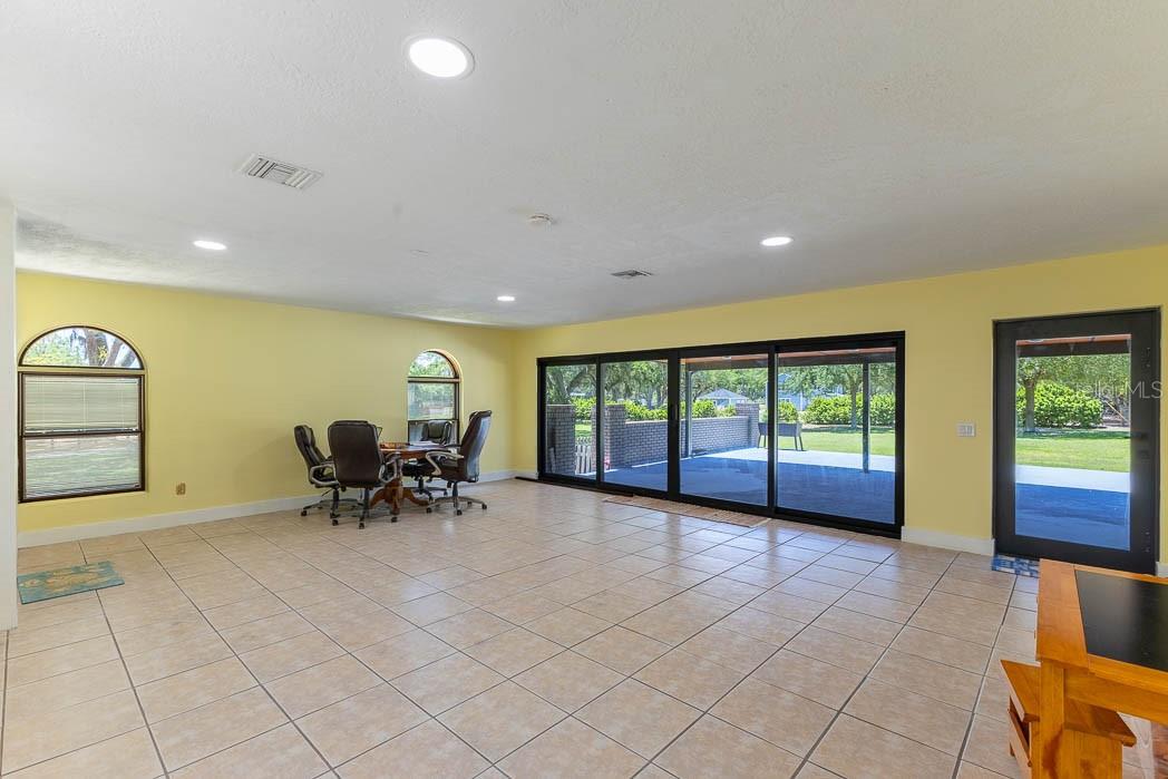830 NW 111TH LN, OXFORD, FL — photo 64