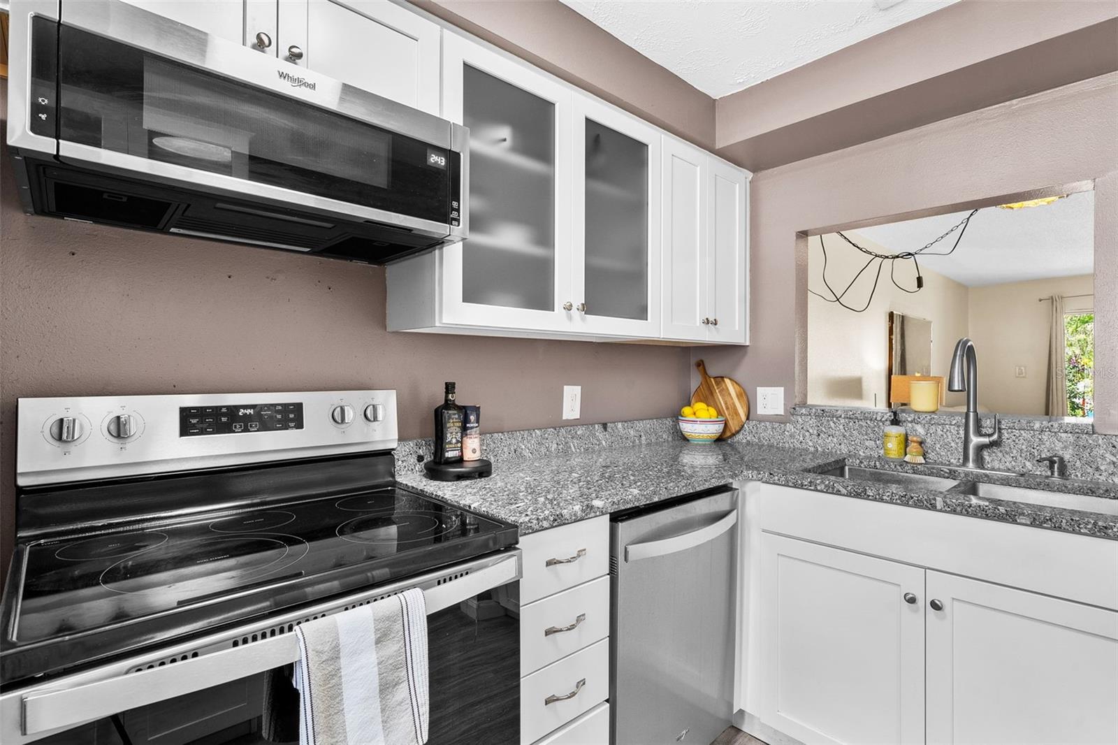 3657 TROPHY BLVD, NEW PORT RICHEY, FL — photo 8