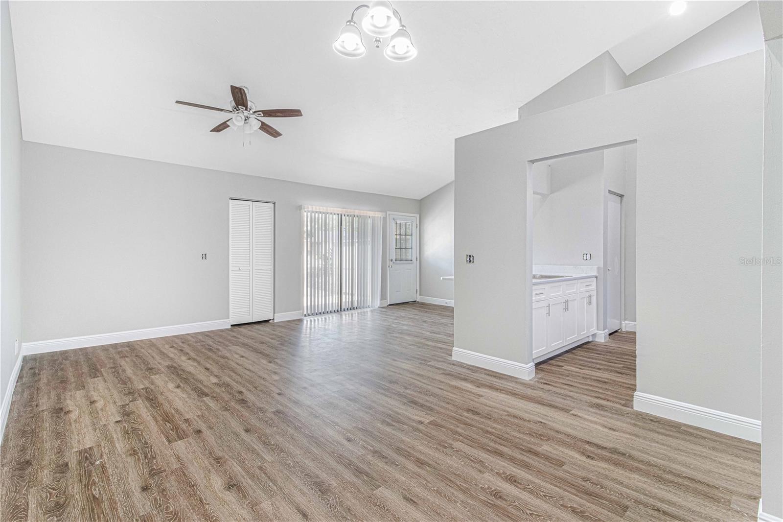 4111 SE 22ND AVE, OCALA, FL — photo 10