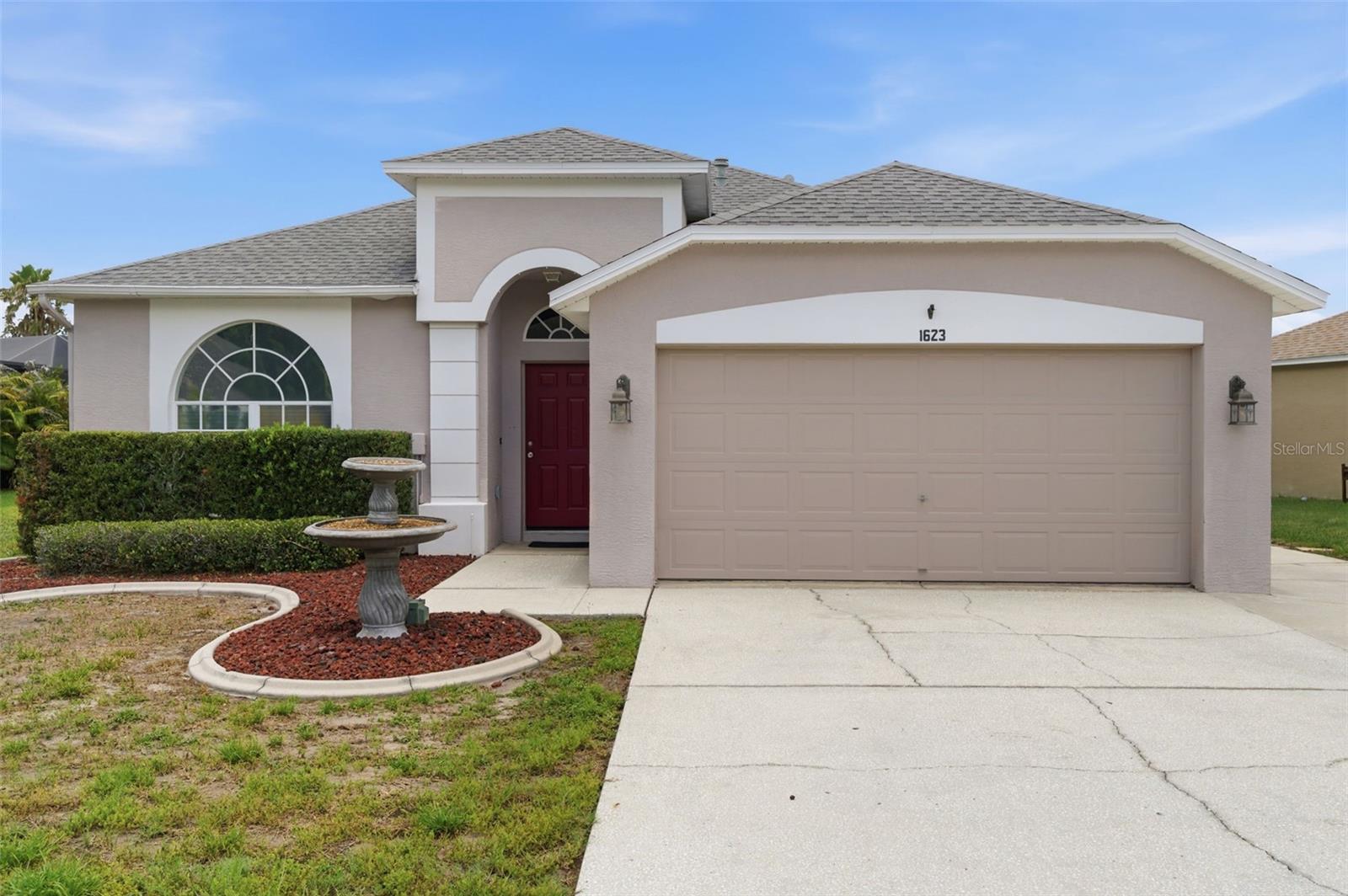 1623 CROSSVINE CT, TRINITY, FL