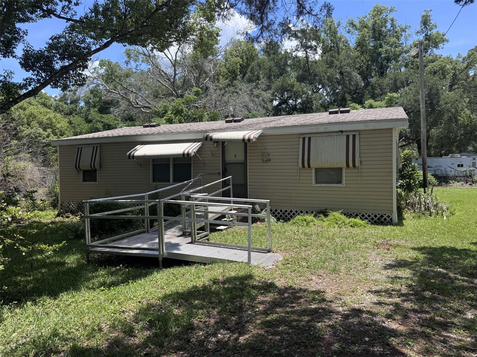 20050 RUTH ST, BROOKSVILLE, FL — photo 2
