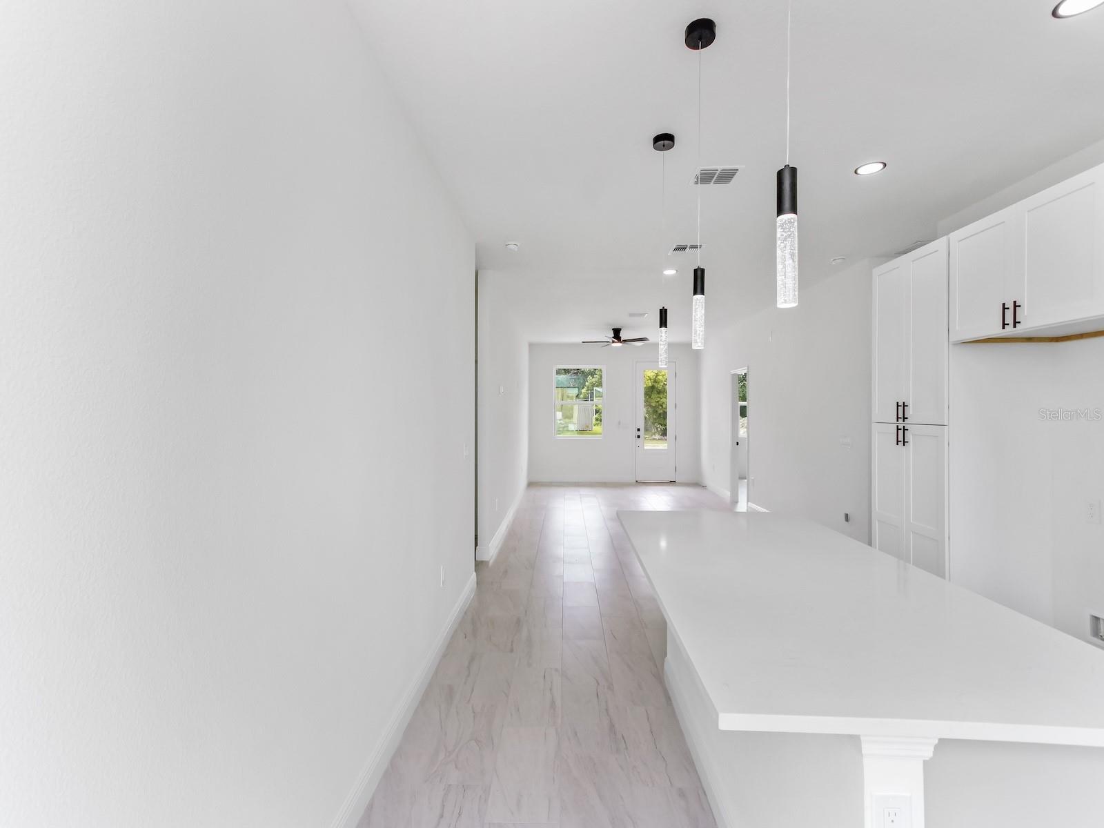 2060 DIXIE AVE, SANFORD, FL — photo 11