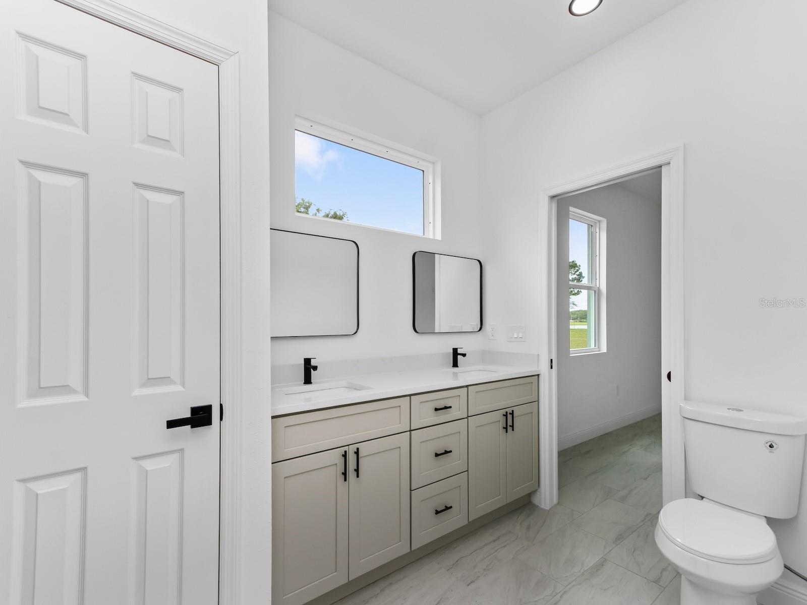 2060 DIXIE AVE, SANFORD, FL — photo 14