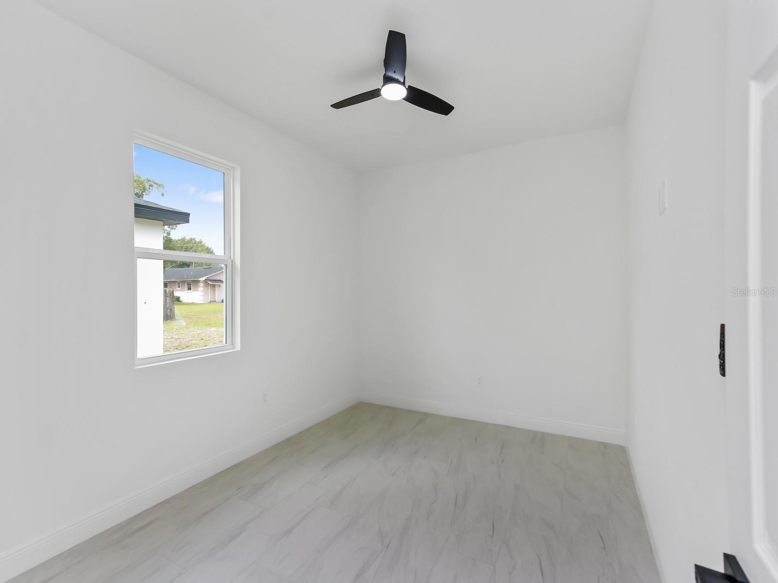 2060 DIXIE AVE, SANFORD, FL — photo 16