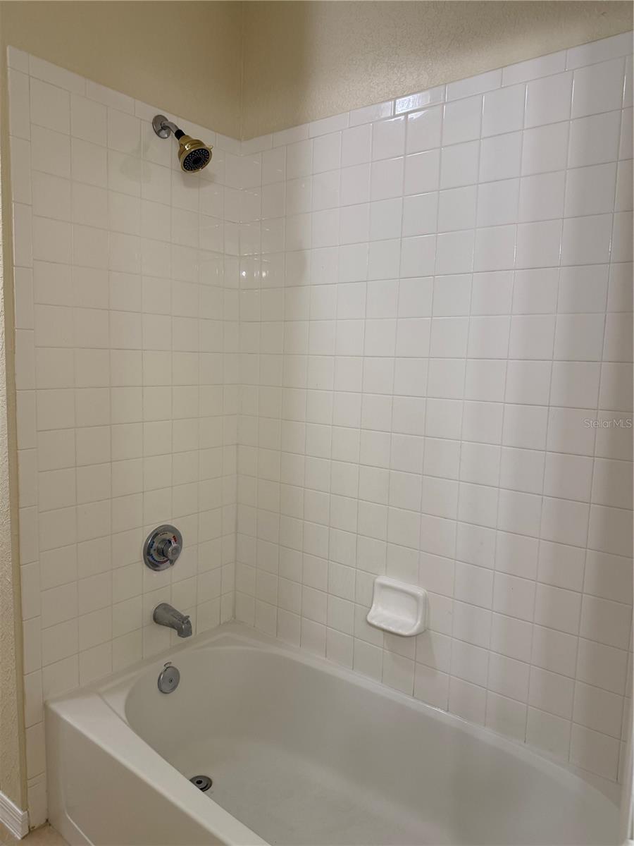 3725 CONROY RD #2127, ORLANDO, FL — photo 29